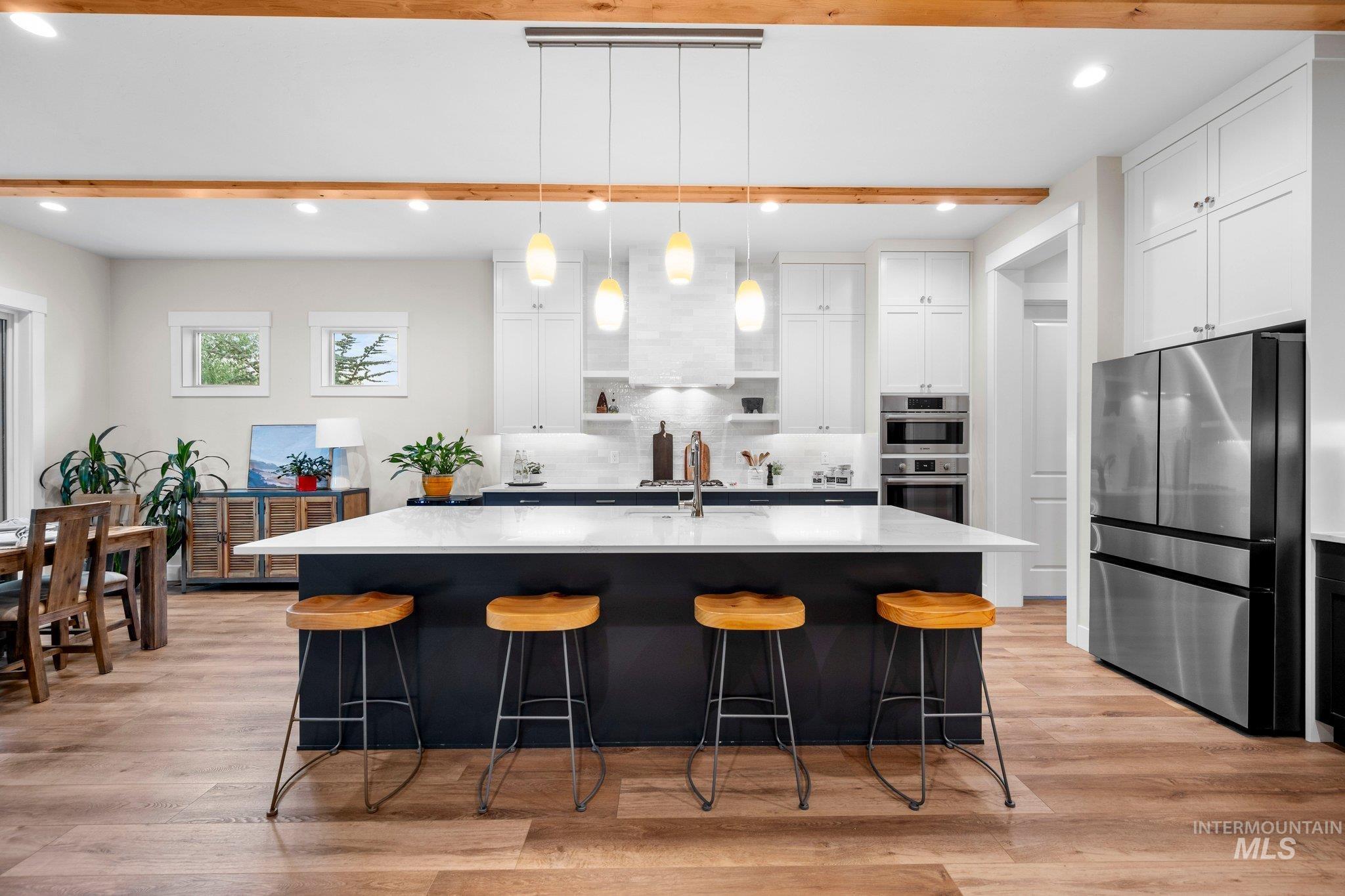 6334 Chateau Ct, Star, Idaho 83669, 3 Bedrooms, 2.5 Bathrooms, Residential For Sale, Price $890,000,MLS 98975348