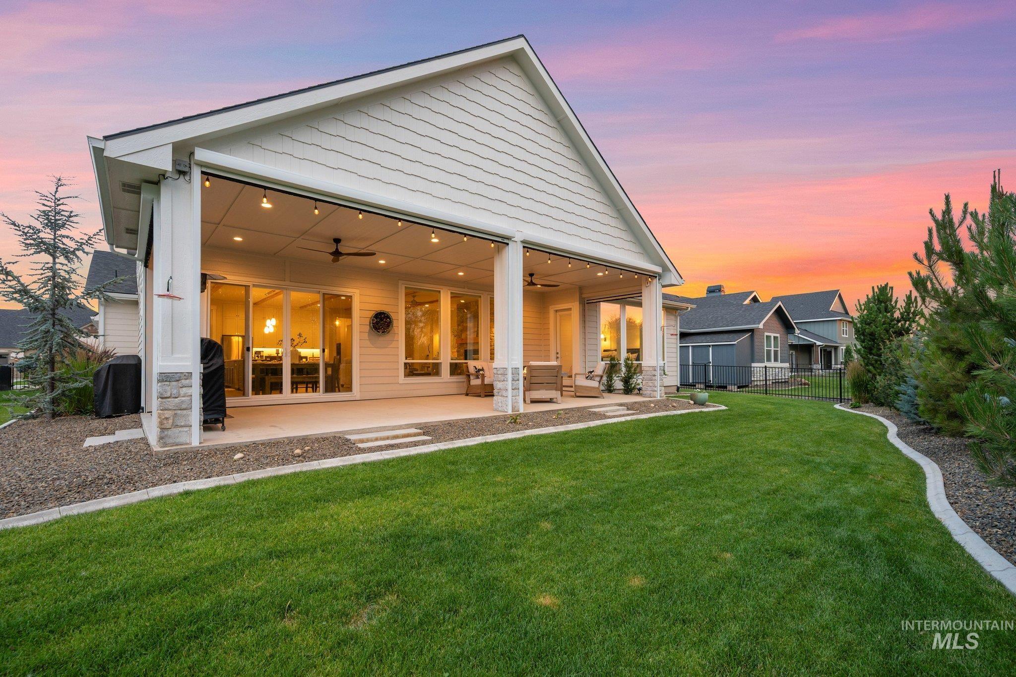 6334 Chateau Ct, Star, Idaho 83669, 3 Bedrooms, 2.5 Bathrooms, Residential For Sale, Price $890,000,MLS 98975348