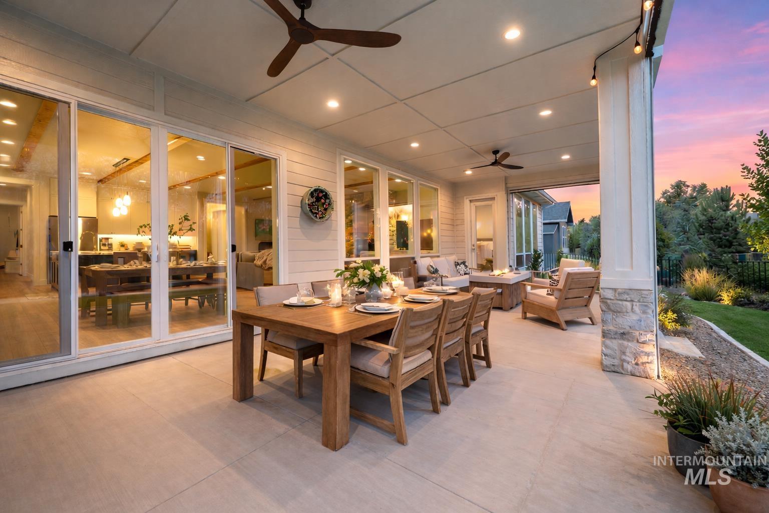 6334 Chateau Ct, Star, Idaho 83669, 3 Bedrooms, 2.5 Bathrooms, Residential For Sale, Price $890,000,MLS 98975348