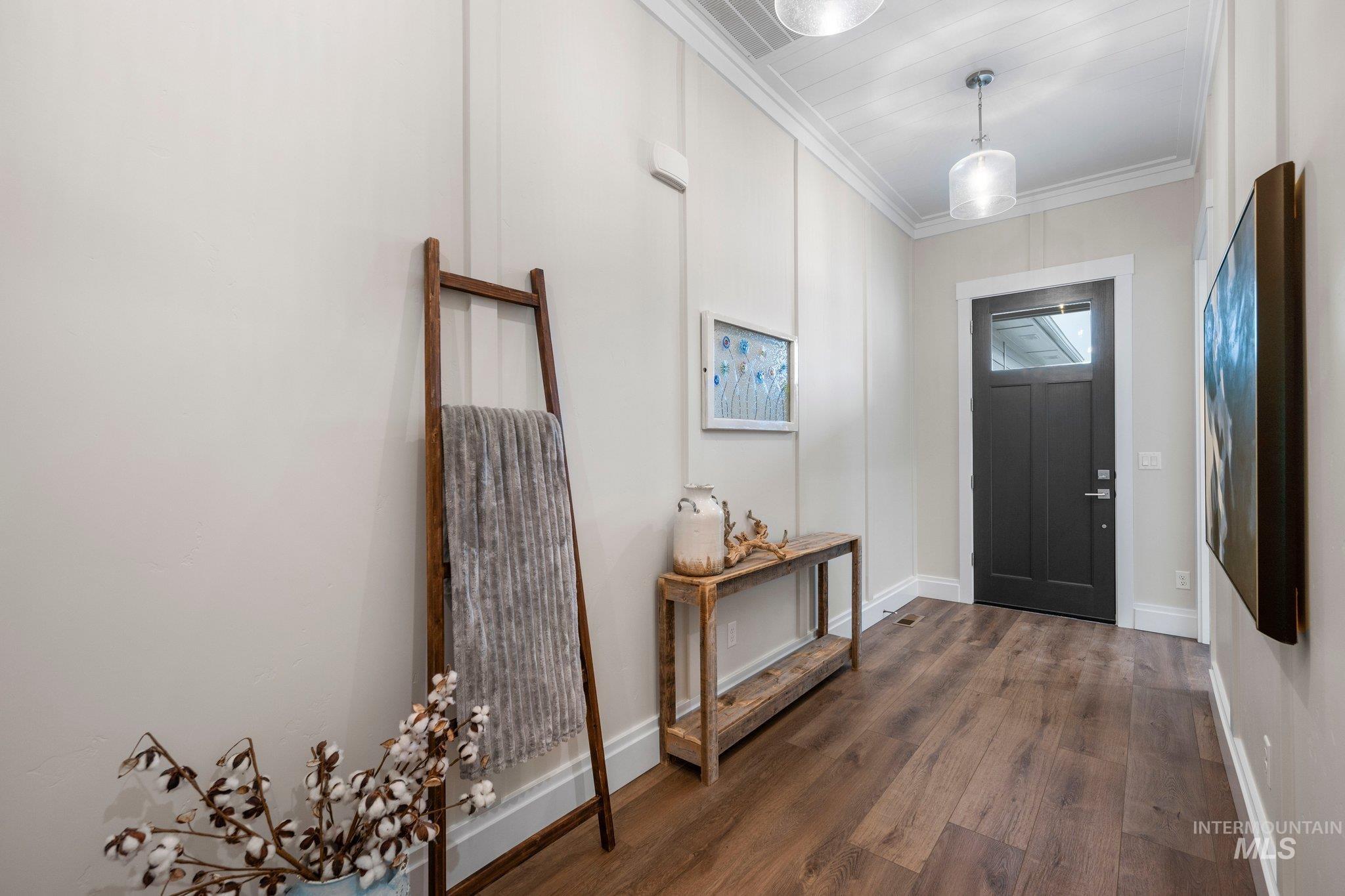 6334 Chateau Ct, Star, Idaho 83669, 3 Bedrooms, 2.5 Bathrooms, Residential For Sale, Price $890,000, 98975348