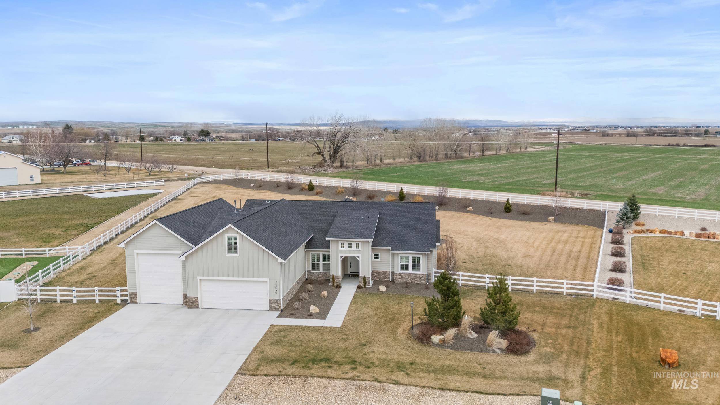 24696 Regal Road, Middleton, Idaho 83644, 4 Bedrooms, 3 Bathrooms, Residential For Sale, Price $1,190,000,MLS 98975351