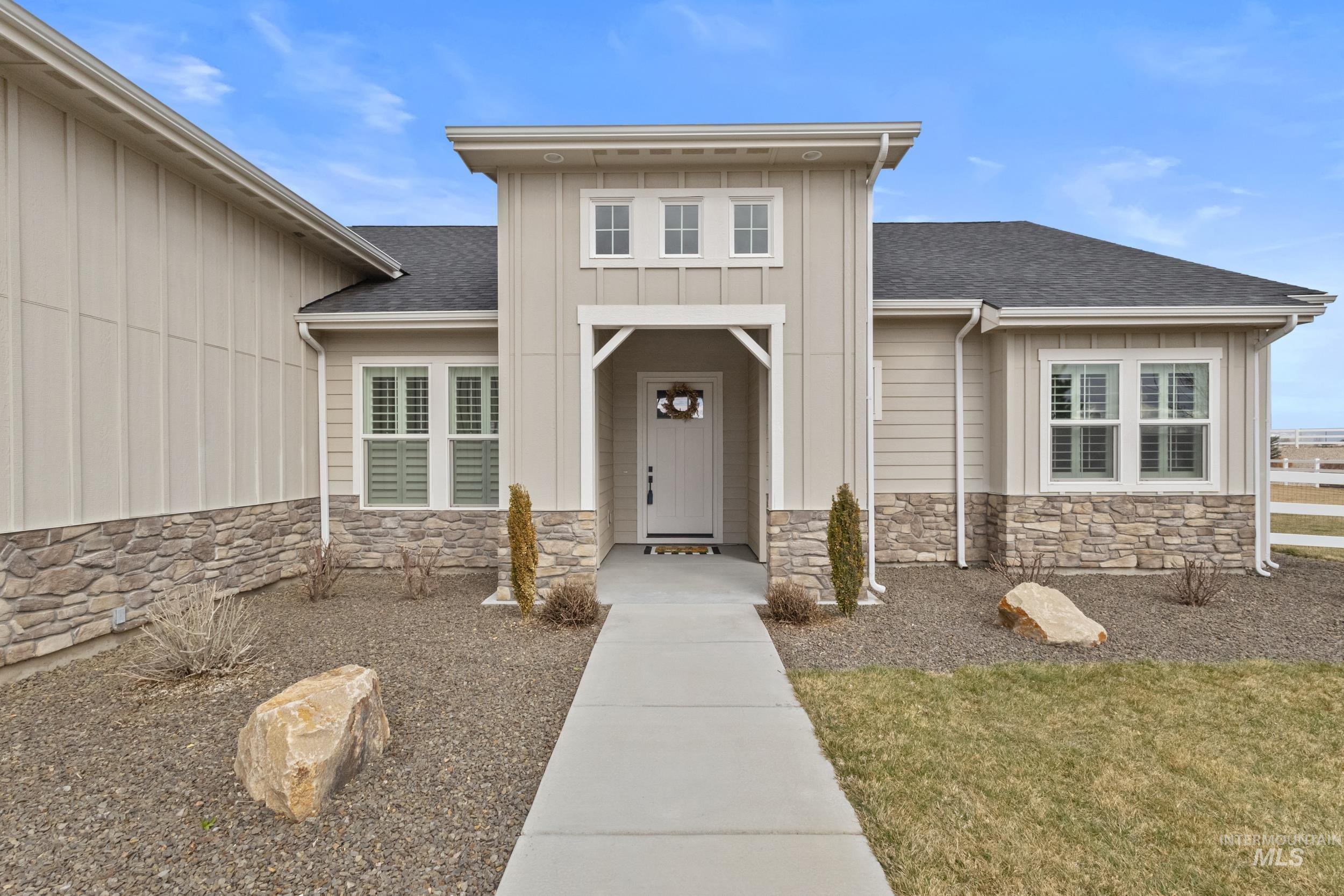 24696 Regal Road, Middleton, Idaho 83644, 4 Bedrooms, 3 Bathrooms, Residential For Sale, Price $1,190,000,MLS 98975351