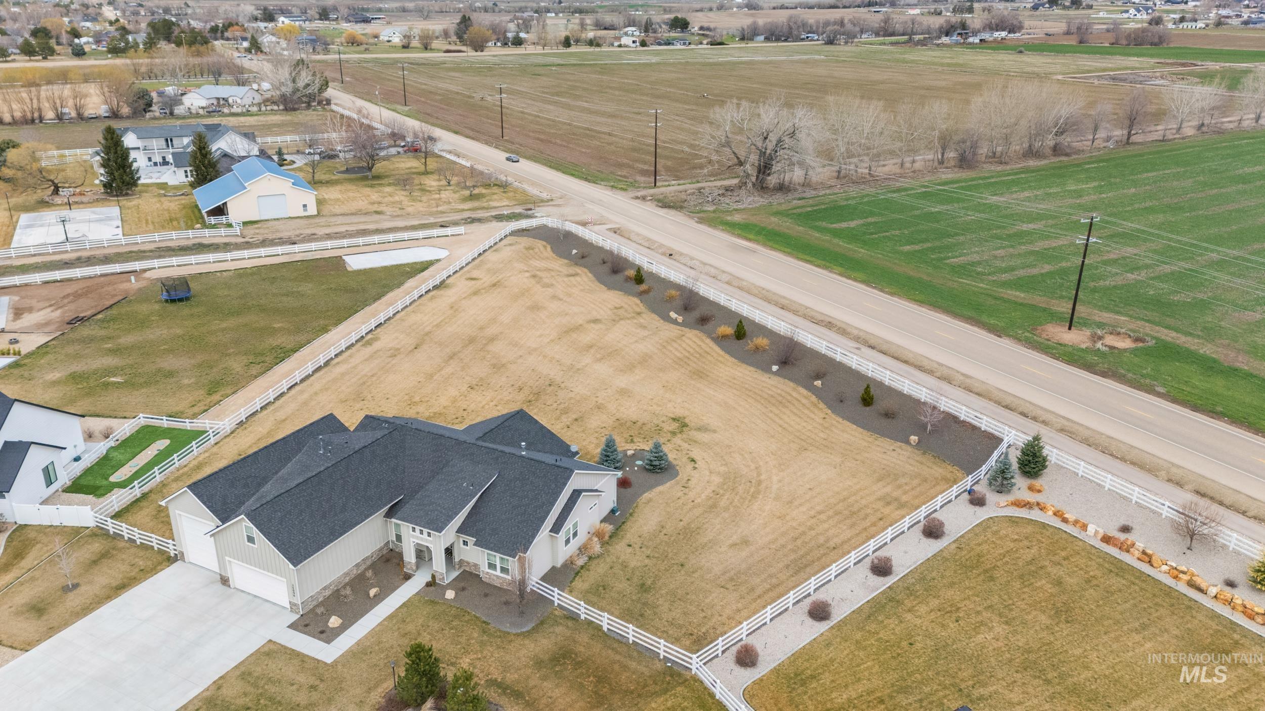 24696 Regal Road, Middleton, Idaho 83644, 4 Bedrooms, 3 Bathrooms, Residential For Sale, Price $1,190,000,MLS 98975351