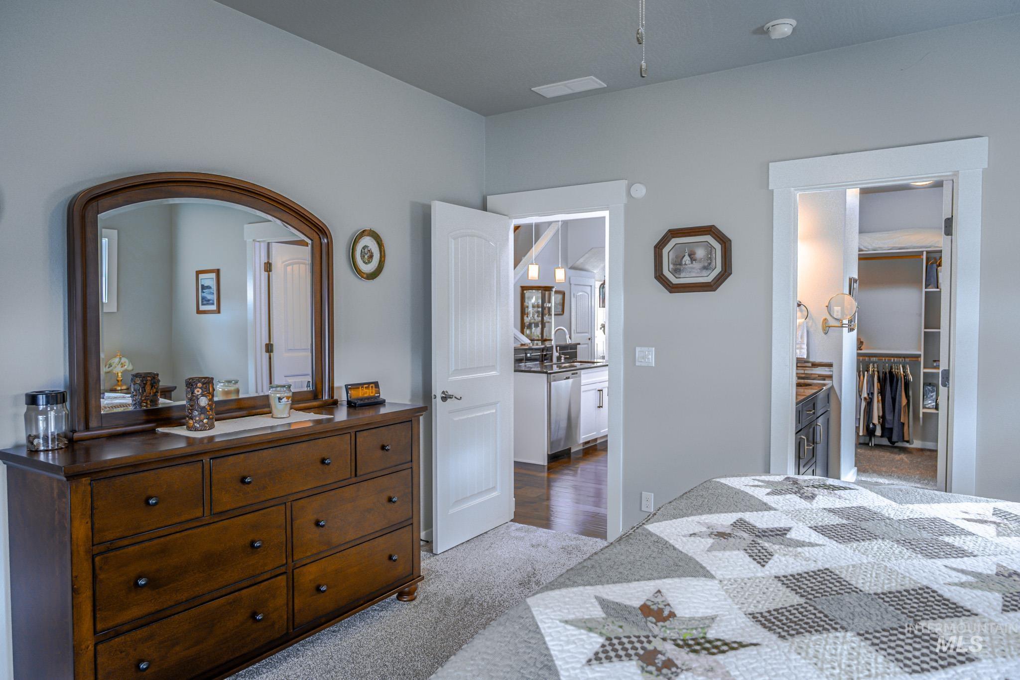 725 Lilac St., Fruitland, Idaho 83619-0000, 3 Bedrooms, 2.5 Bathrooms, Residential For Sale, Price $469,000, 98975352