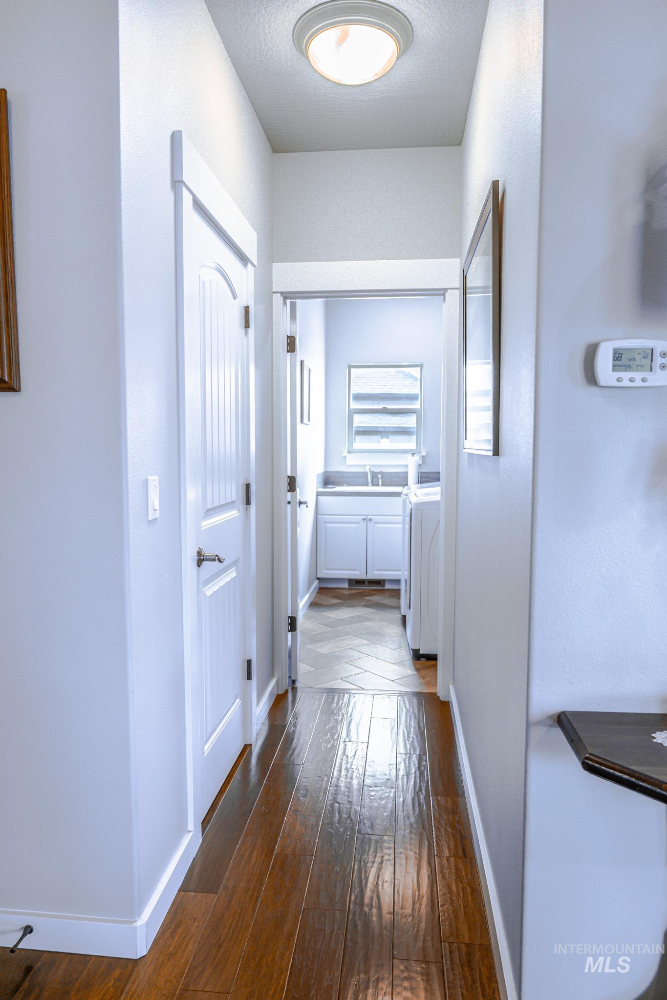 725 Lilac St., Fruitland, Idaho 83619-0000, 3 Bedrooms, 2.5 Bathrooms, Residential For Sale, Price $469,000, 98975352