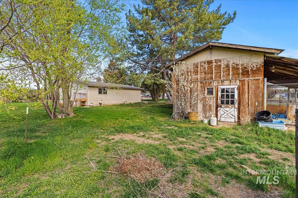 1267 NW Beaman St., Mountain Home, Idaho 83647, 2 Bedrooms, 1 Bathroom, Residential For Sale, Price $315,000,MLS 98975353