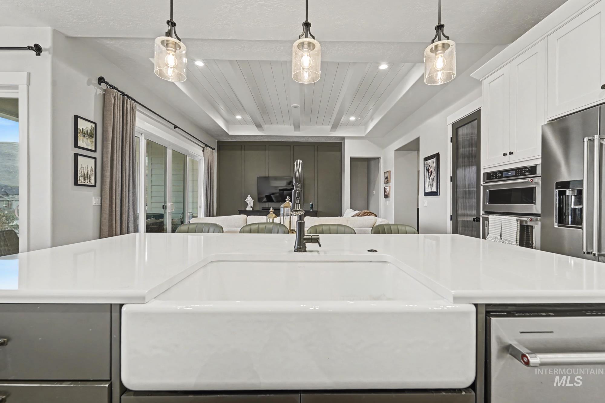 18357 N Burnt Car Way, Boise, Idaho 83714, 3 Bedrooms, 2.5 Bathrooms, Residential For Sale, Price $949,000,MLS 98975355