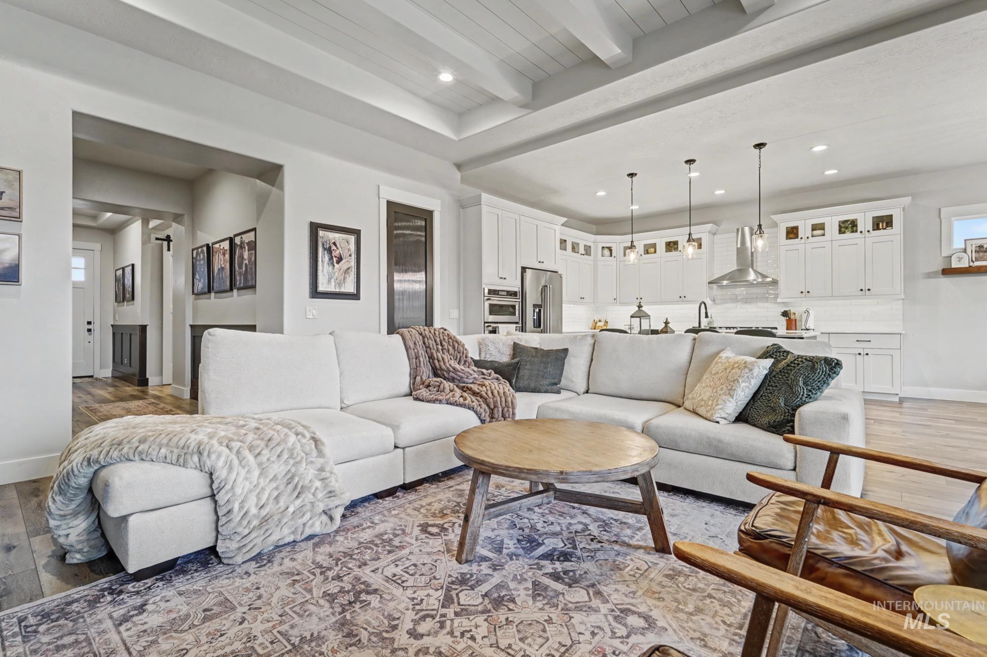 18357 N Burnt Car Way, Boise, Idaho 83714, 3 Bedrooms, 2.5 Bathrooms, Residential For Sale, Price $949,000,MLS 98975355