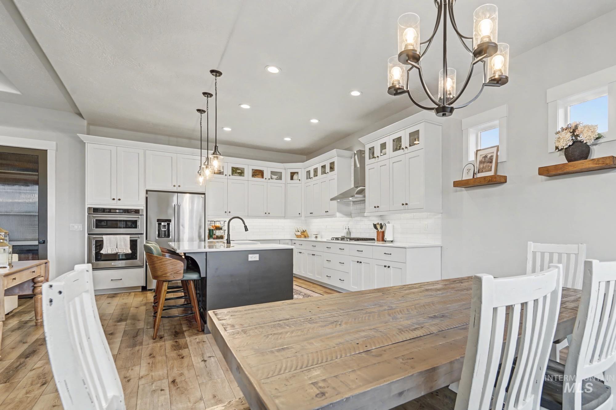 18357 N Burnt Car Way, Boise, Idaho 83714, 3 Bedrooms, 2.5 Bathrooms, Residential For Sale, Price $924,000,MLS 98975355