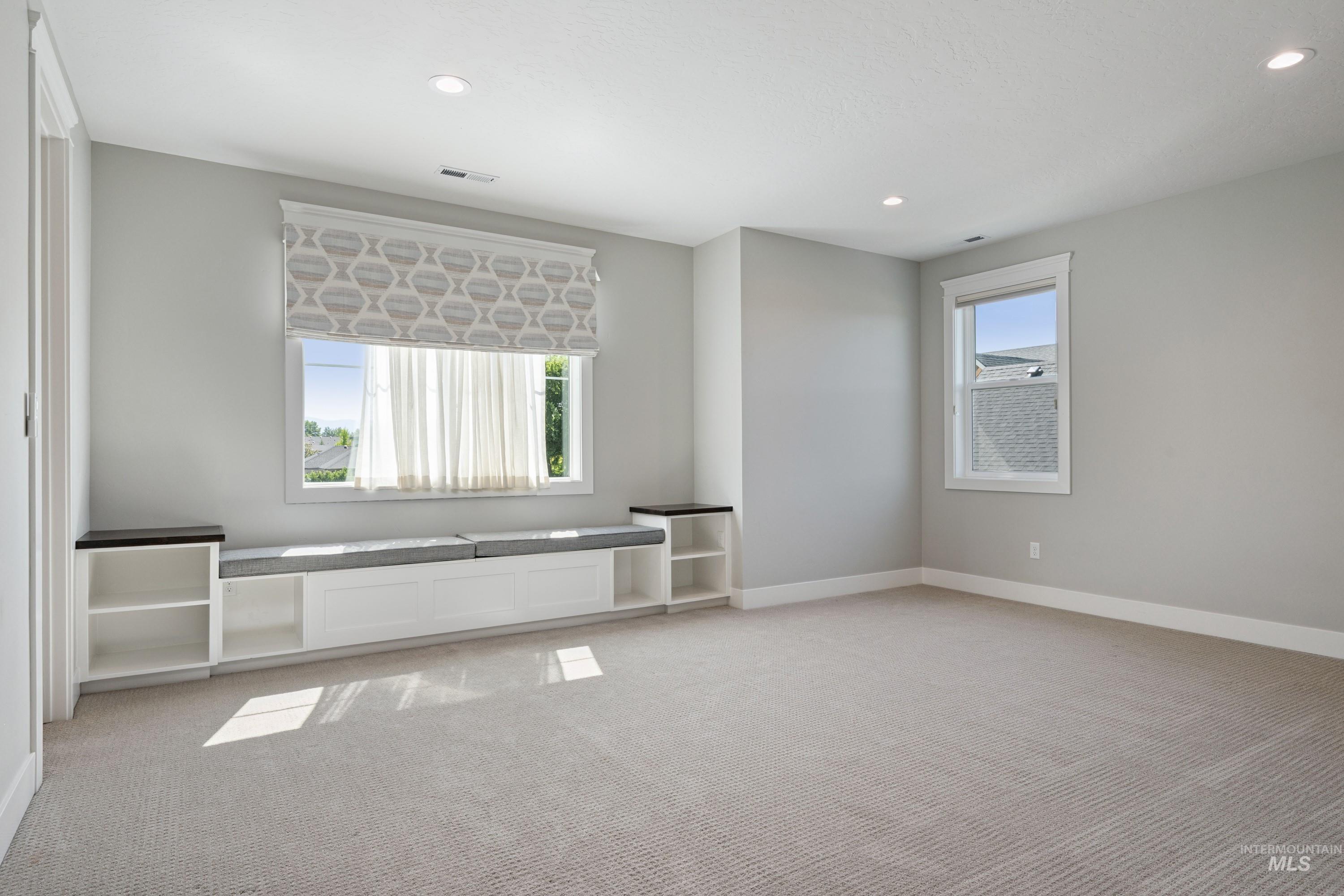 2635 N Yount Way, Eagle, Idaho 83616, 4 Bedrooms, 3.5 Bathrooms, Residential For Sale, Price $1,199,000,MLS 98975356