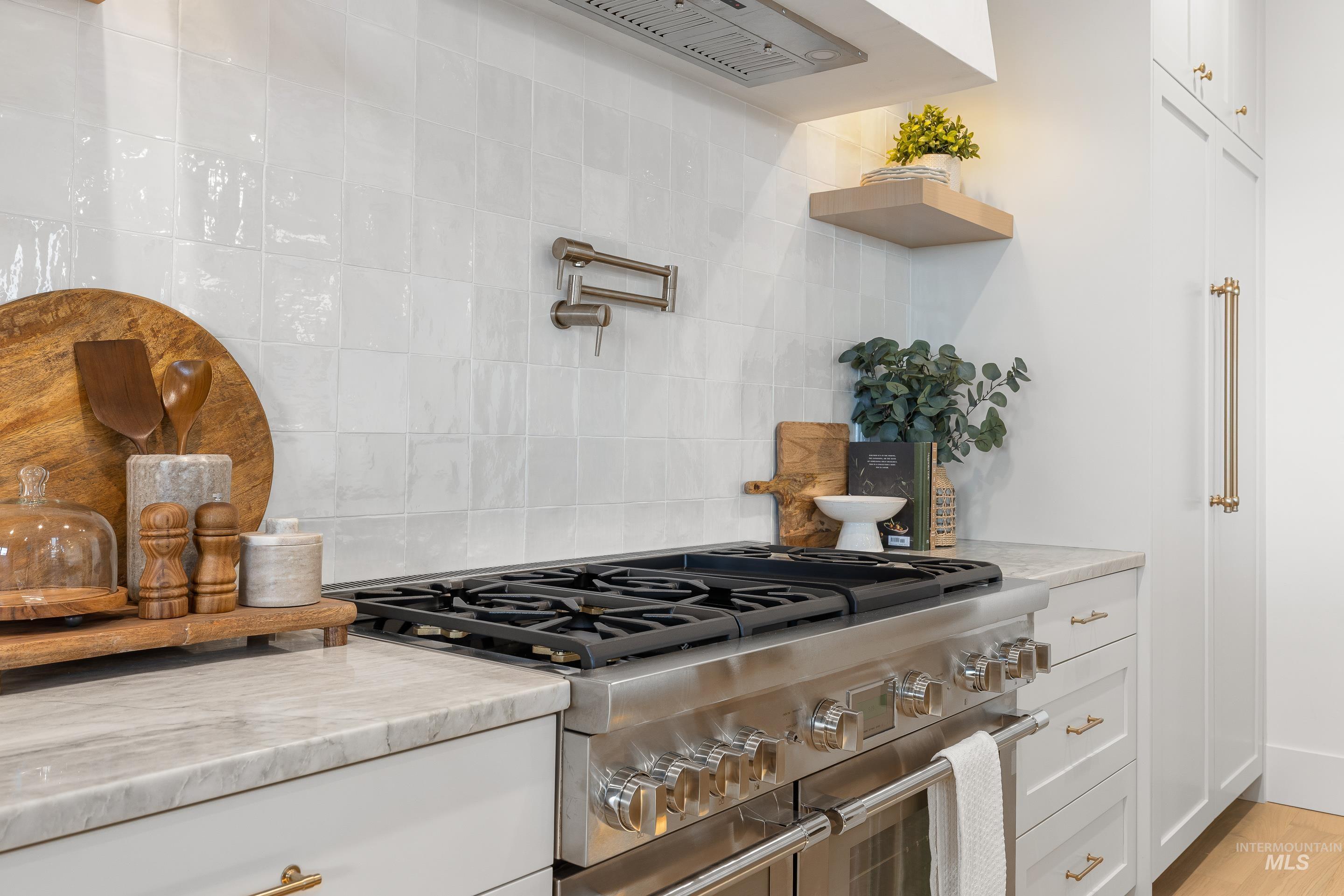 8040 W Inspirado Dr, Meridian, Idaho 83646-0000, 4 Bedrooms, 3.5 Bathrooms, Residential For Sale, Price $1,749,000, 98975357