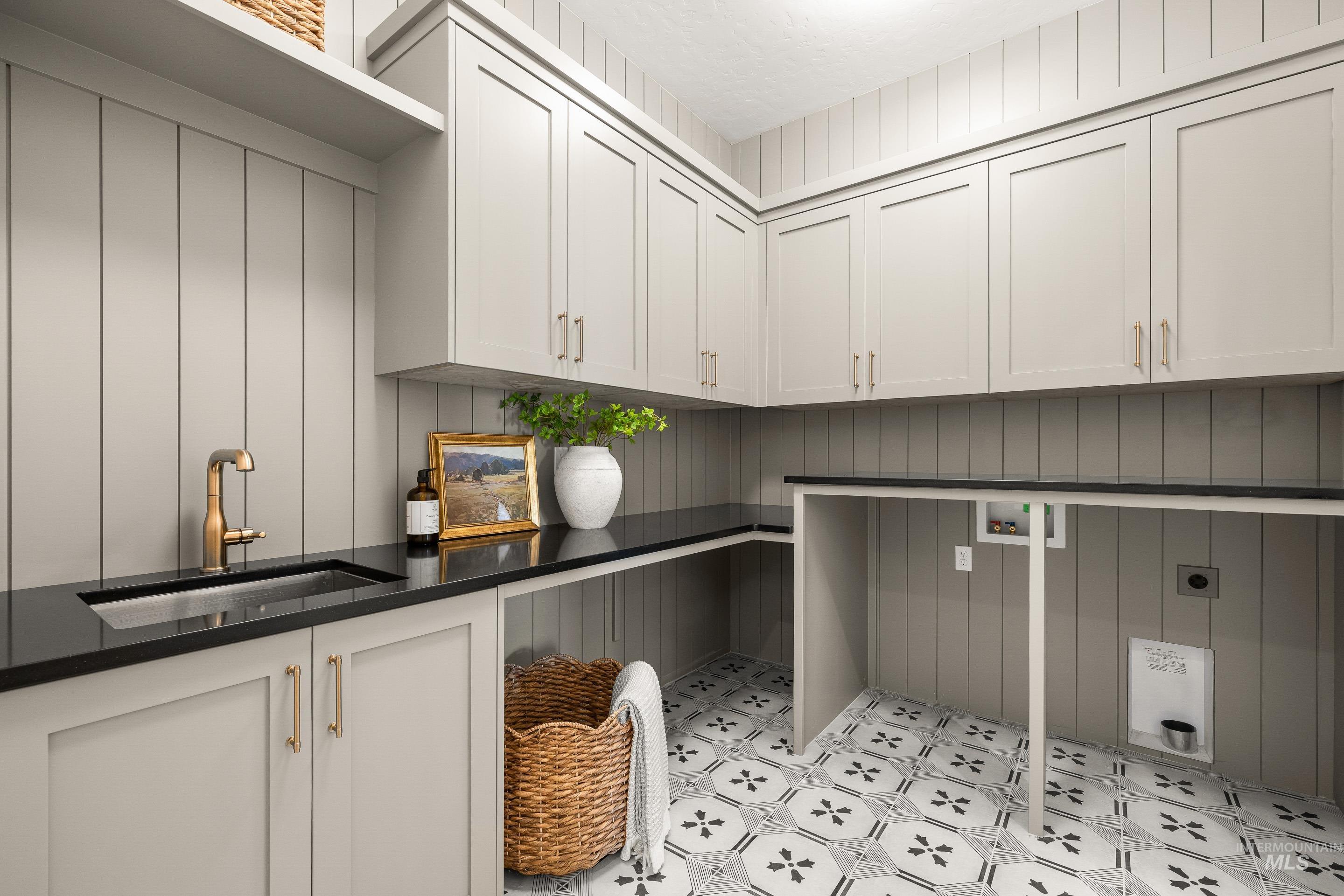 8040 W Inspirado Dr, Meridian, Idaho 83646-0000, 4 Bedrooms, 3.5 Bathrooms, Residential For Sale, Price $1,799,000,MLS 98975357