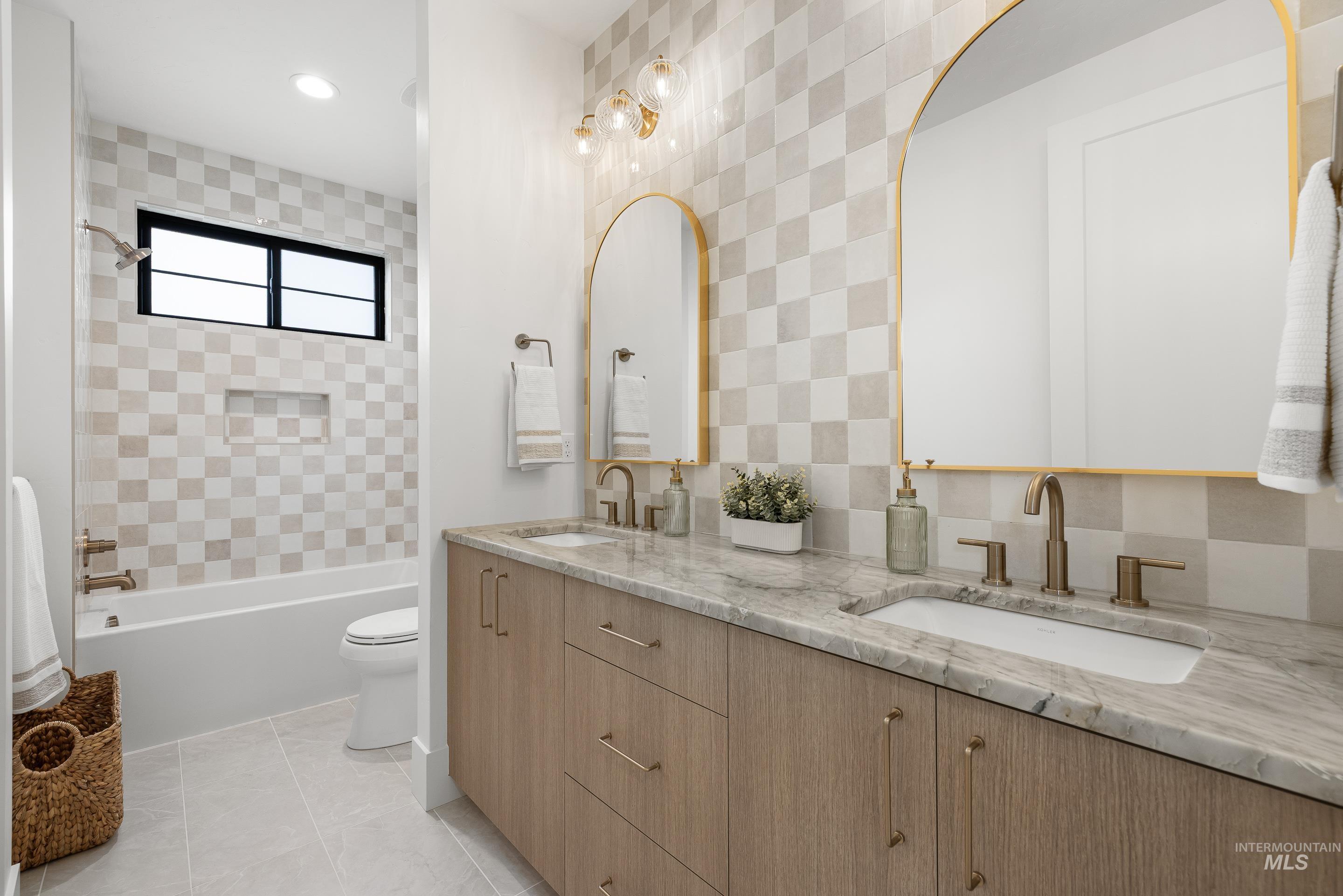 8040 W Inspirado Dr, Meridian, Idaho 83646-0000, 4 Bedrooms, 3.5 Bathrooms, Residential For Sale, Price $1,799,000,MLS 98975357