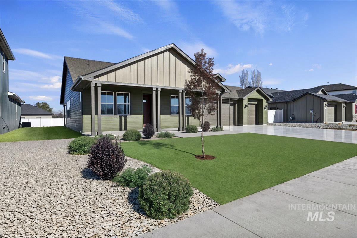 336 Maxine Lane West, Kimberly, Idaho 83341, 3 Bedrooms, 2 Bathrooms, Residential For Sale, Price $536,400, 98975363