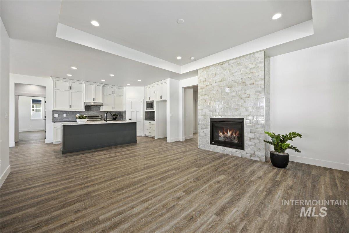 336 Maxine Lane West, Kimberly, Idaho 83341, 3 Bedrooms, 2 Bathrooms, Residential For Sale, Price $536,400, 98975363