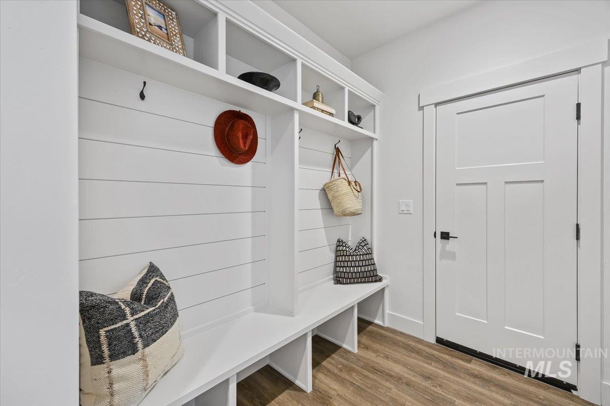 336 Maxine Lane West, Kimberly, Idaho 83341, 3 Bedrooms, 2 Bathrooms, Residential For Sale, Price $536,400, 98975363