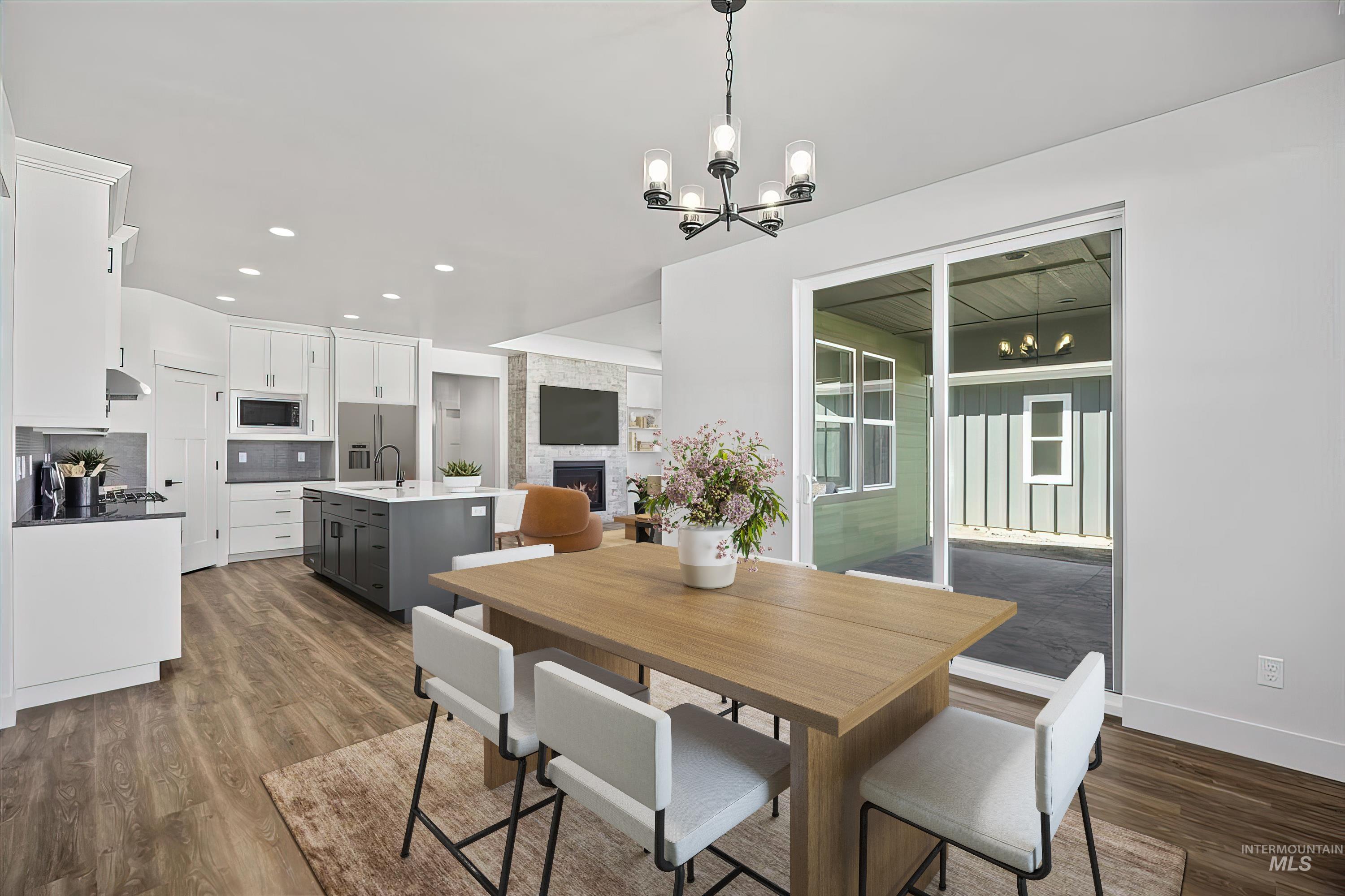 336 Maxine Lane West, Kimberly, Idaho 83341, 3 Bedrooms, 2 Bathrooms, Residential For Sale, Price $536,400, 98975363