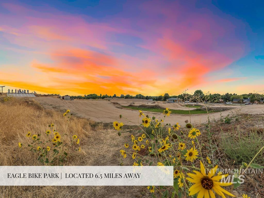 659 N Creekwater Ave, Eagle, Idaho 83616, 4 Bedrooms, 4.5 Bathrooms, Residential For Sale, Price $1,535,996, 98975366