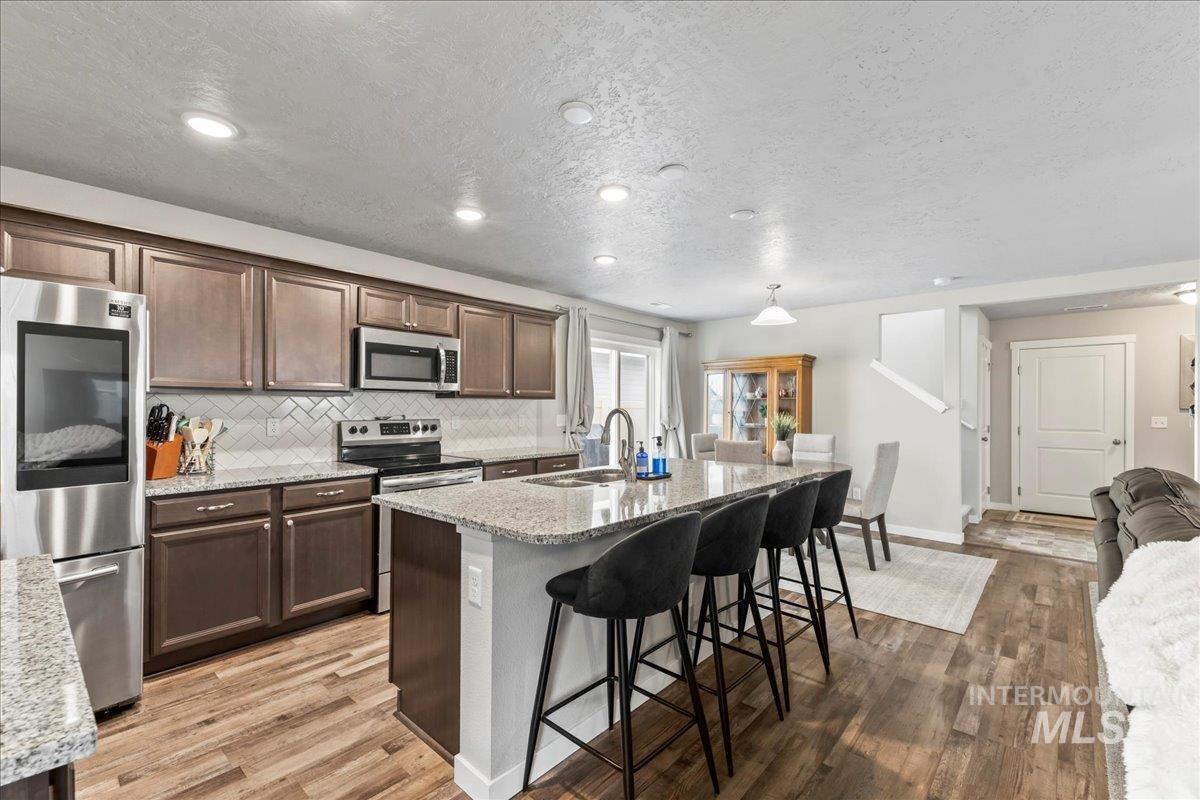 7662 S Sea Breeze Way, Boise, Idaho 83709, 3 Bedrooms, 2.5 Bathrooms, Residential For Sale, Price $470,000, 98975368