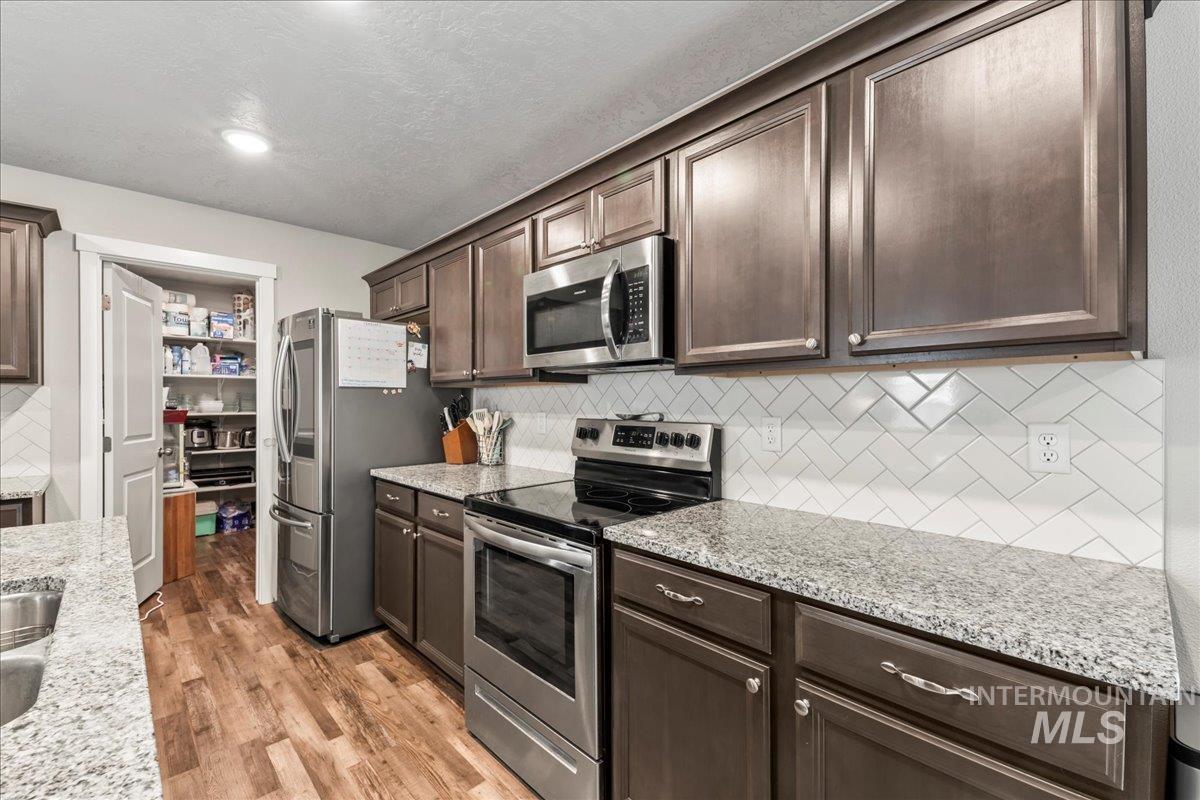 7662 S Sea Breeze Way, Boise, Idaho 83709, 3 Bedrooms, 2.5 Bathrooms, Residential For Sale, Price $470,000, 98975368