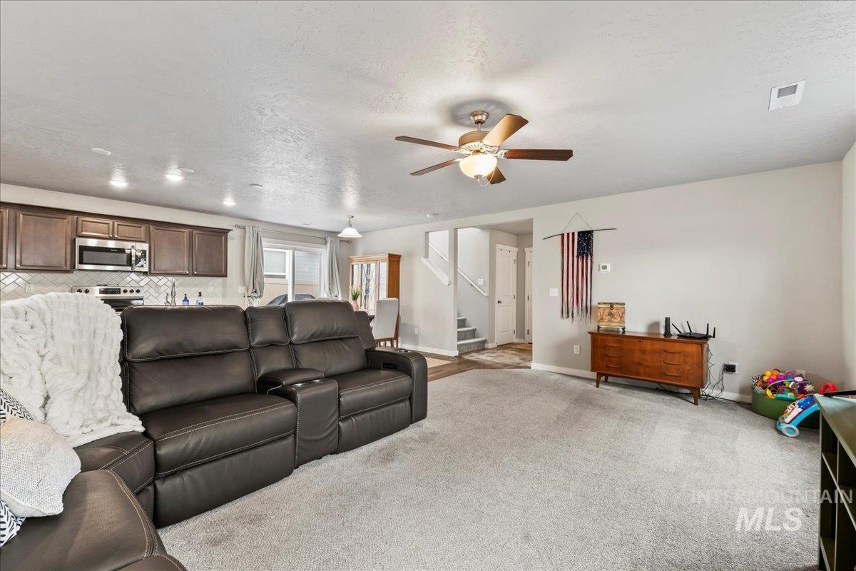 7662 S Sea Breeze Way, Boise, Idaho 83709, 3 Bedrooms, 2.5 Bathrooms, Residential For Sale, Price $470,000, 98975368