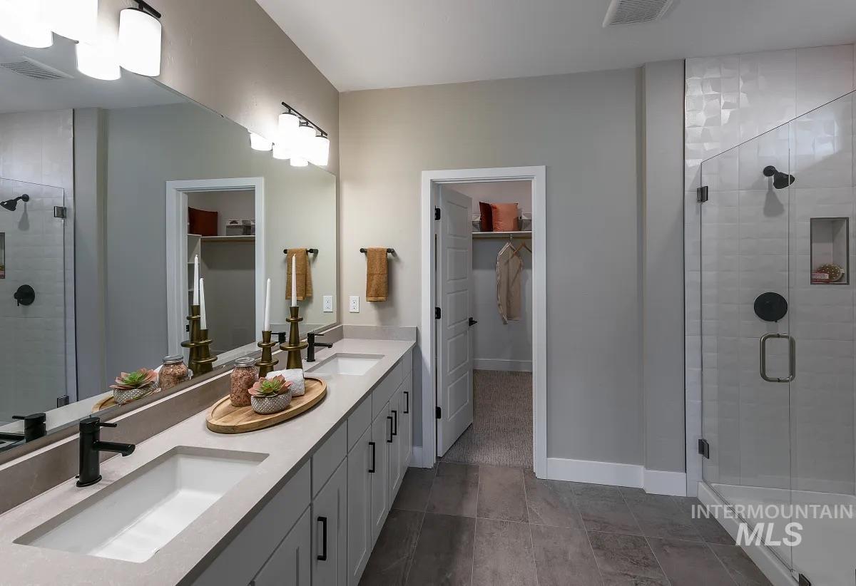 11756 W Anthos Ln, Kuna, Idaho 83634-1022, 2 Bedrooms, 2 Bathrooms, Residential For Sale, Price $613,370,MLS 98975369