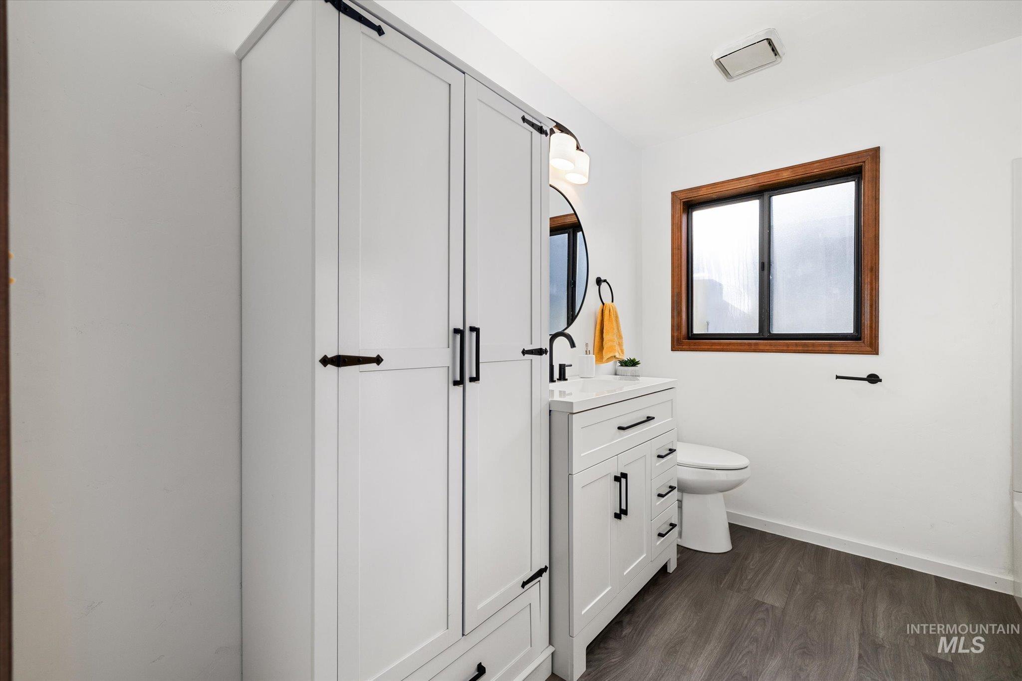 11962 Musket Dr, Boise, Idaho 83713, 3 Bedrooms, 2 Bathrooms, Residential For Sale, Price $399,900,MLS 98975371