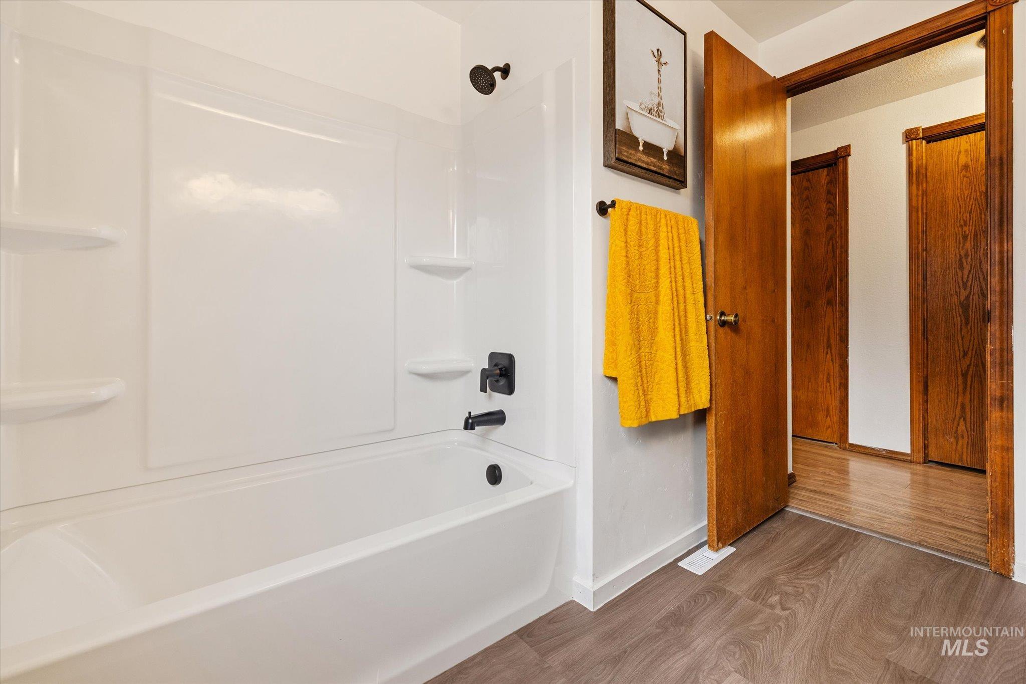 11962 Musket Dr, Boise, Idaho 83713, 3 Bedrooms, 2 Bathrooms, Residential For Sale, Price $399,900,MLS 98975371