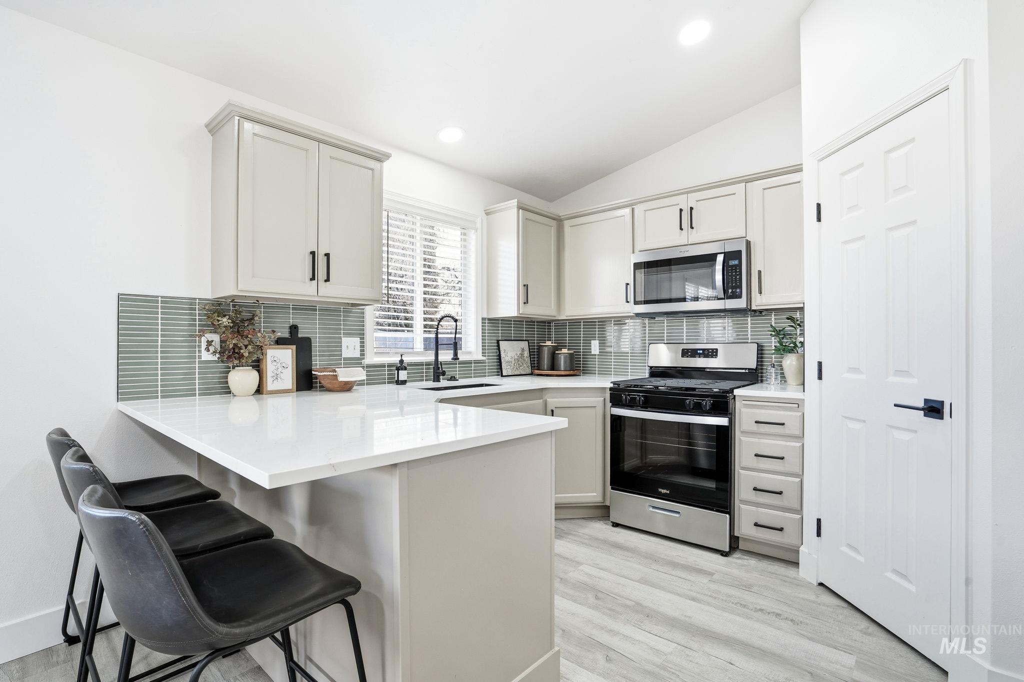 708 N Brownfield Dr, Meridian, Idaho 83642, 3 Bedrooms, 2 Bathrooms, Residential For Sale, Price $415,000,MLS 98975372