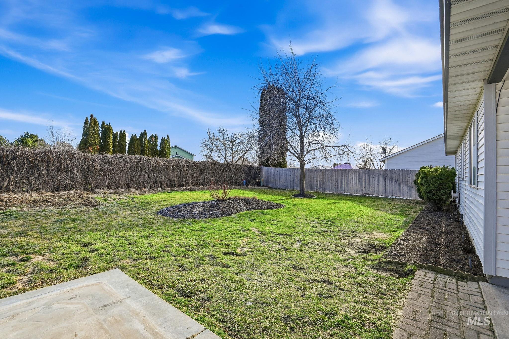 708 N Brownfield Dr, Meridian, Idaho 83642, 3 Bedrooms, 2 Bathrooms, Residential For Sale, Price $415,000,MLS 98975372