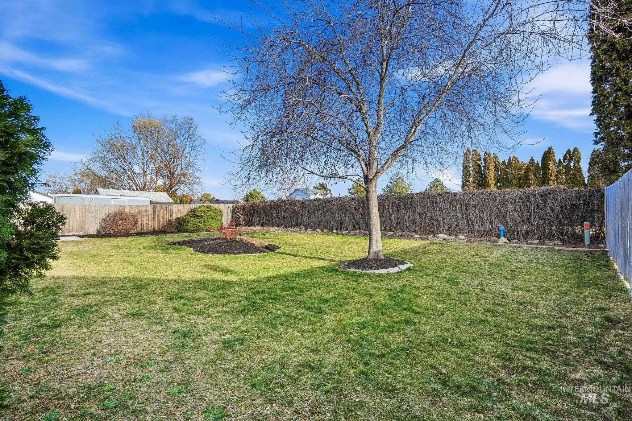 708 N Brownfield Dr, Meridian, Idaho 83642, 3 Bedrooms, 2 Bathrooms, Residential For Sale, Price $415,000,MLS 98975372