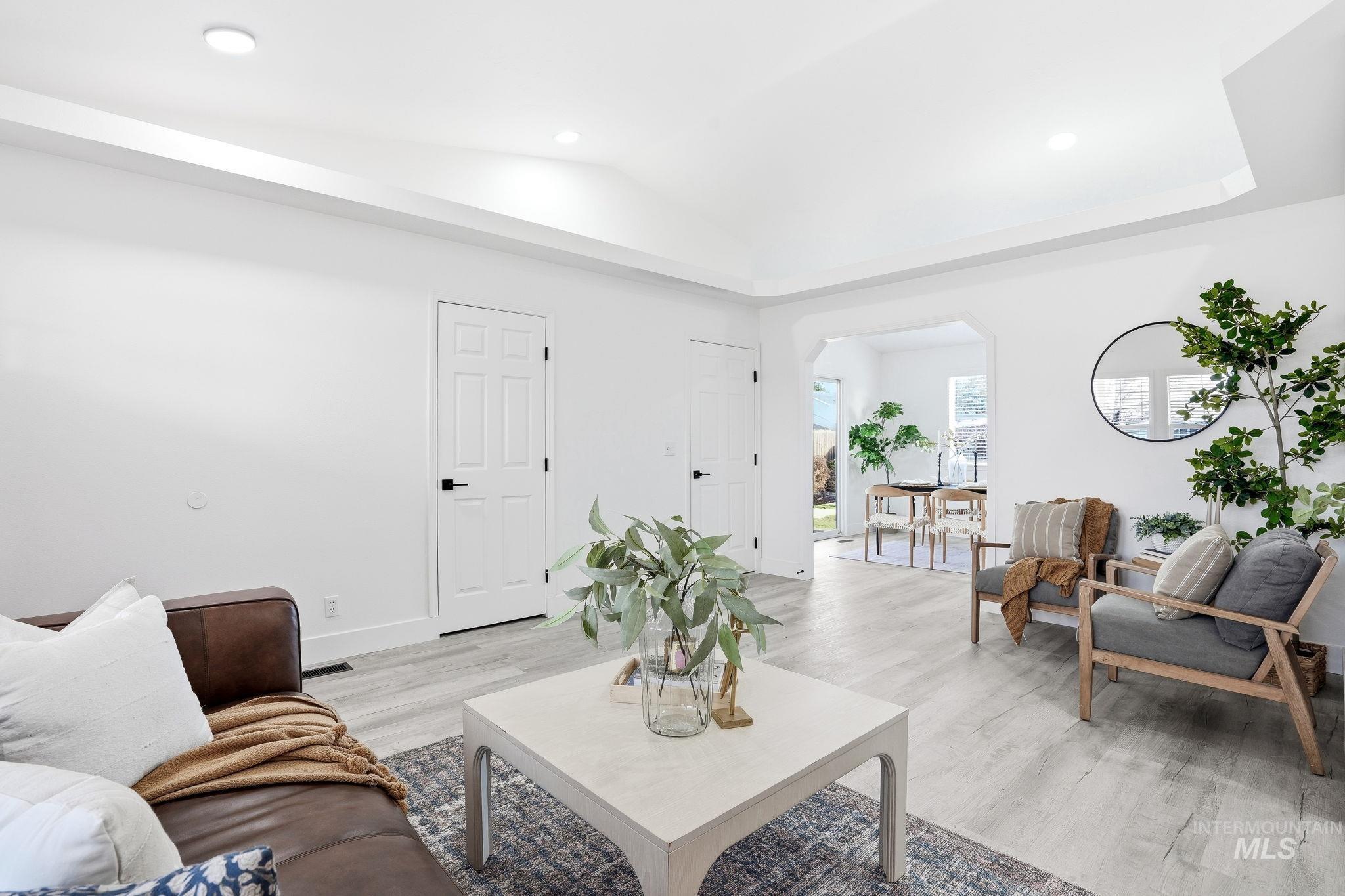 708 N Brownfield Dr, Meridian, Idaho 83642, 3 Bedrooms, 2 Bathrooms, Residential For Sale, Price $415,000,MLS 98975372