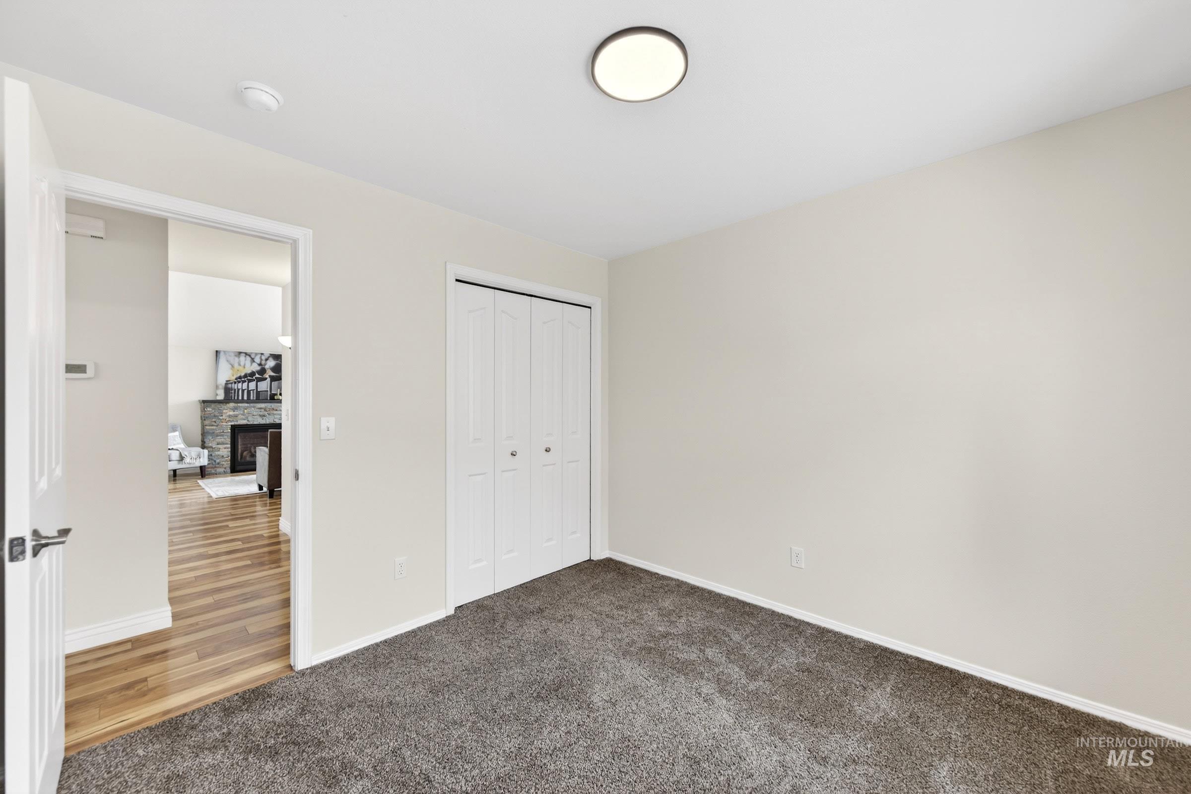 5655 S Hollyhock Place, Boise, Idaho 83716, 3 Bedrooms, 2 Bathrooms, Residential For Sale, Price $458,000,MLS 98975373