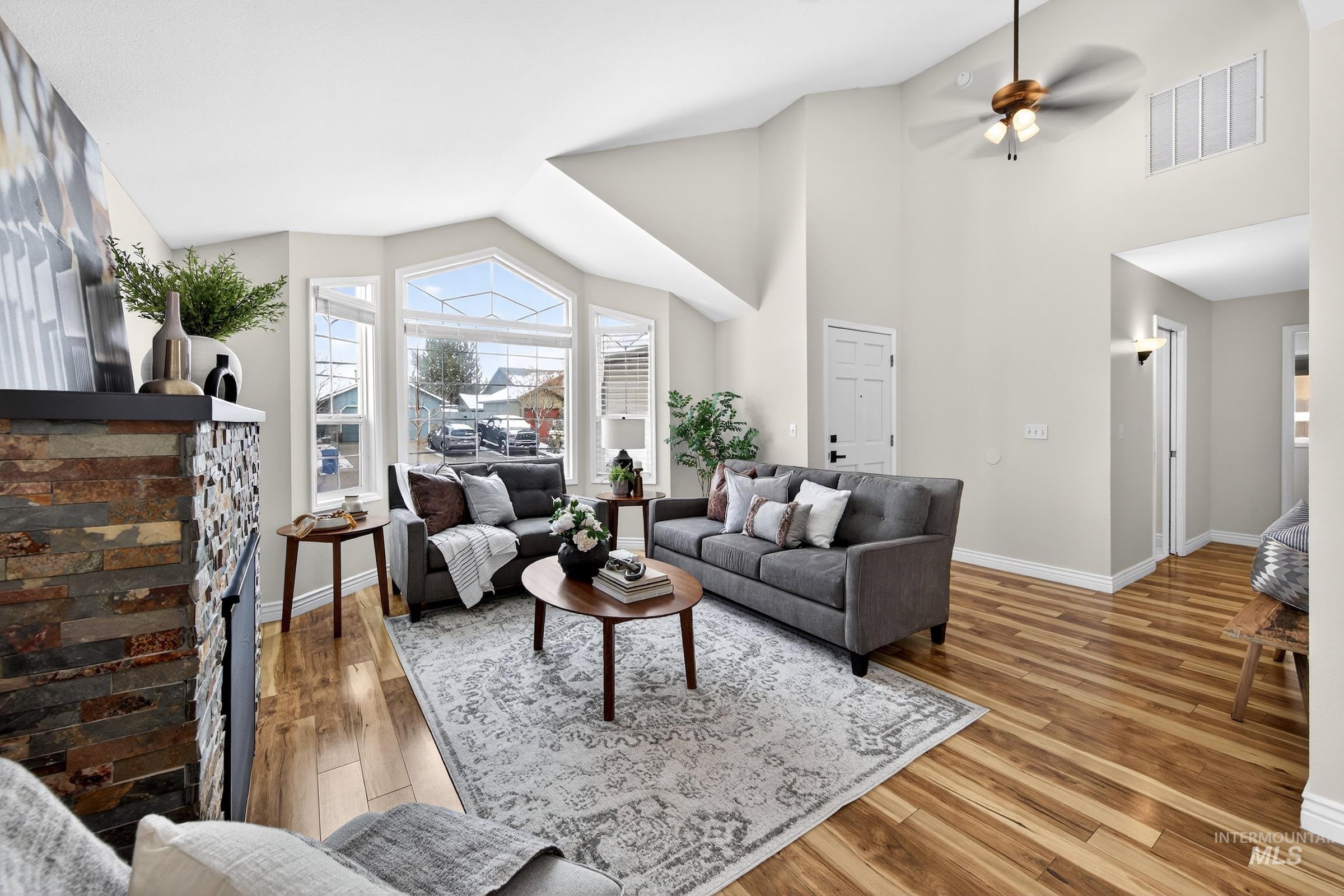 5655 S Hollyhock Place, Boise, Idaho 83716, 3 Bedrooms, 2 Bathrooms, Residential For Sale, Price $458,000,MLS 98975373