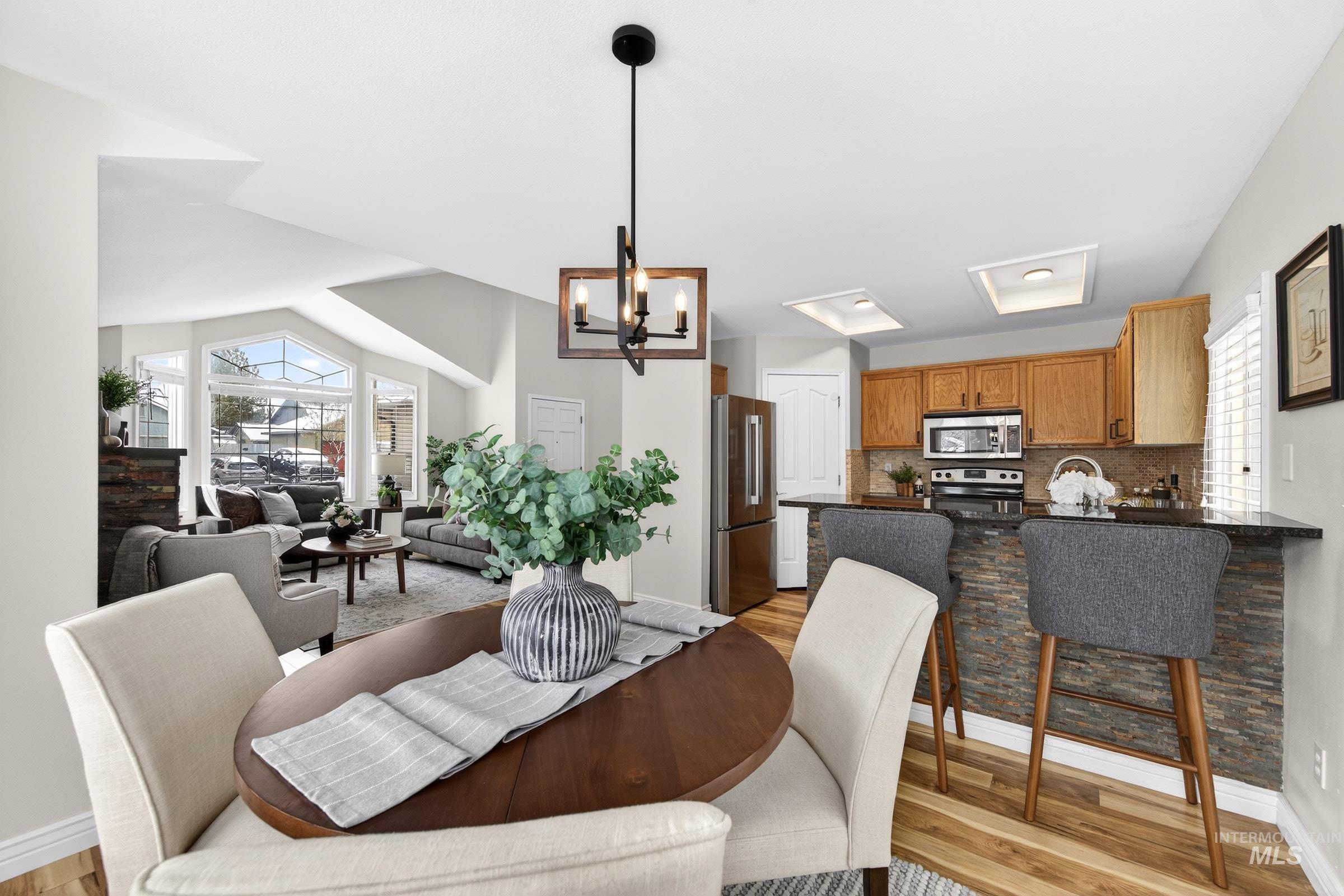 5655 S Hollyhock Place, Boise, Idaho 83716, 3 Bedrooms, 2 Bathrooms, Residential For Sale, Price $458,000,MLS 98975373