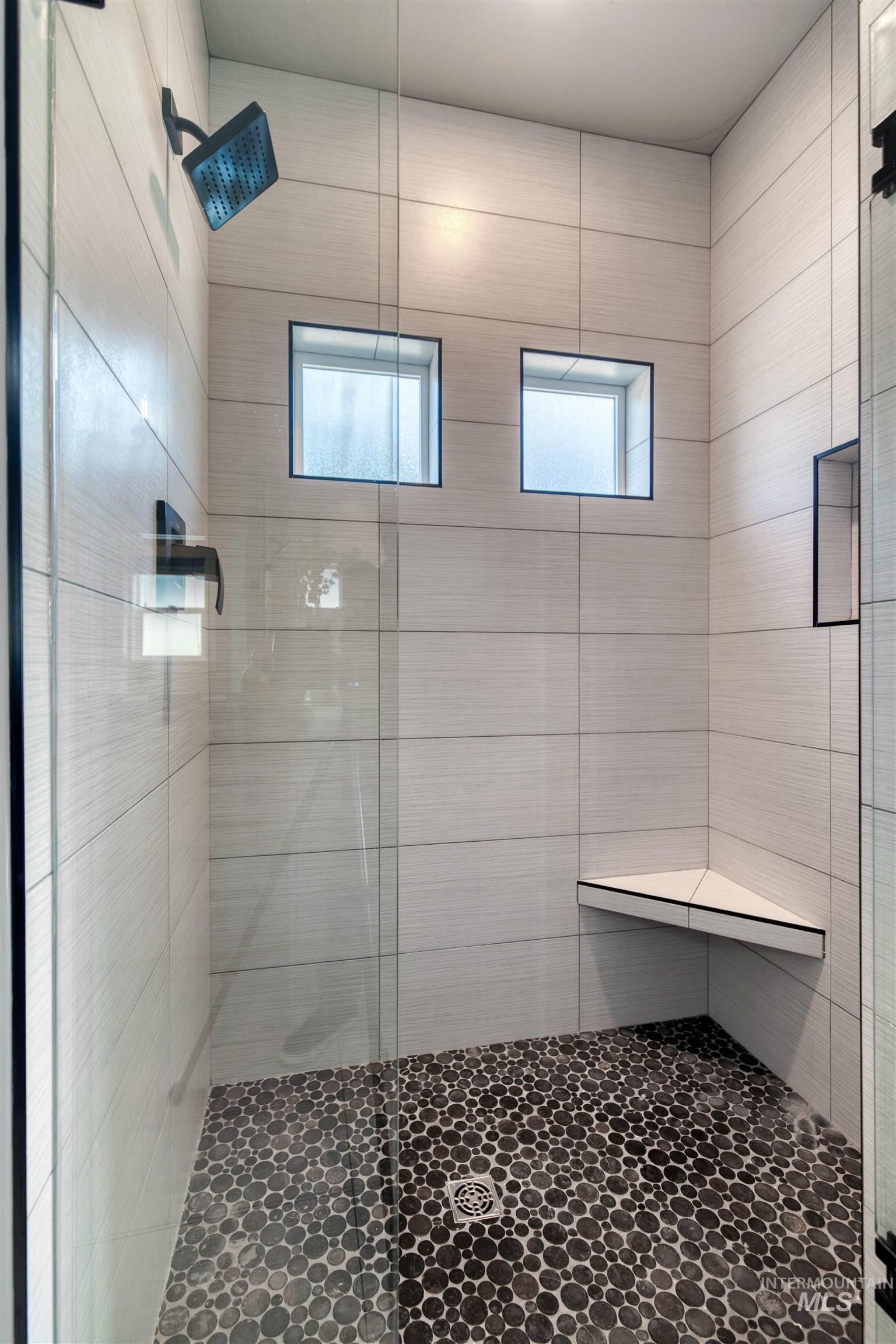 6603 W Hammermill Dr, Boise, Idaho 83714, 3 Bedrooms, 2 Bathrooms, Residential For Sale, Price $684,000,MLS 98975374