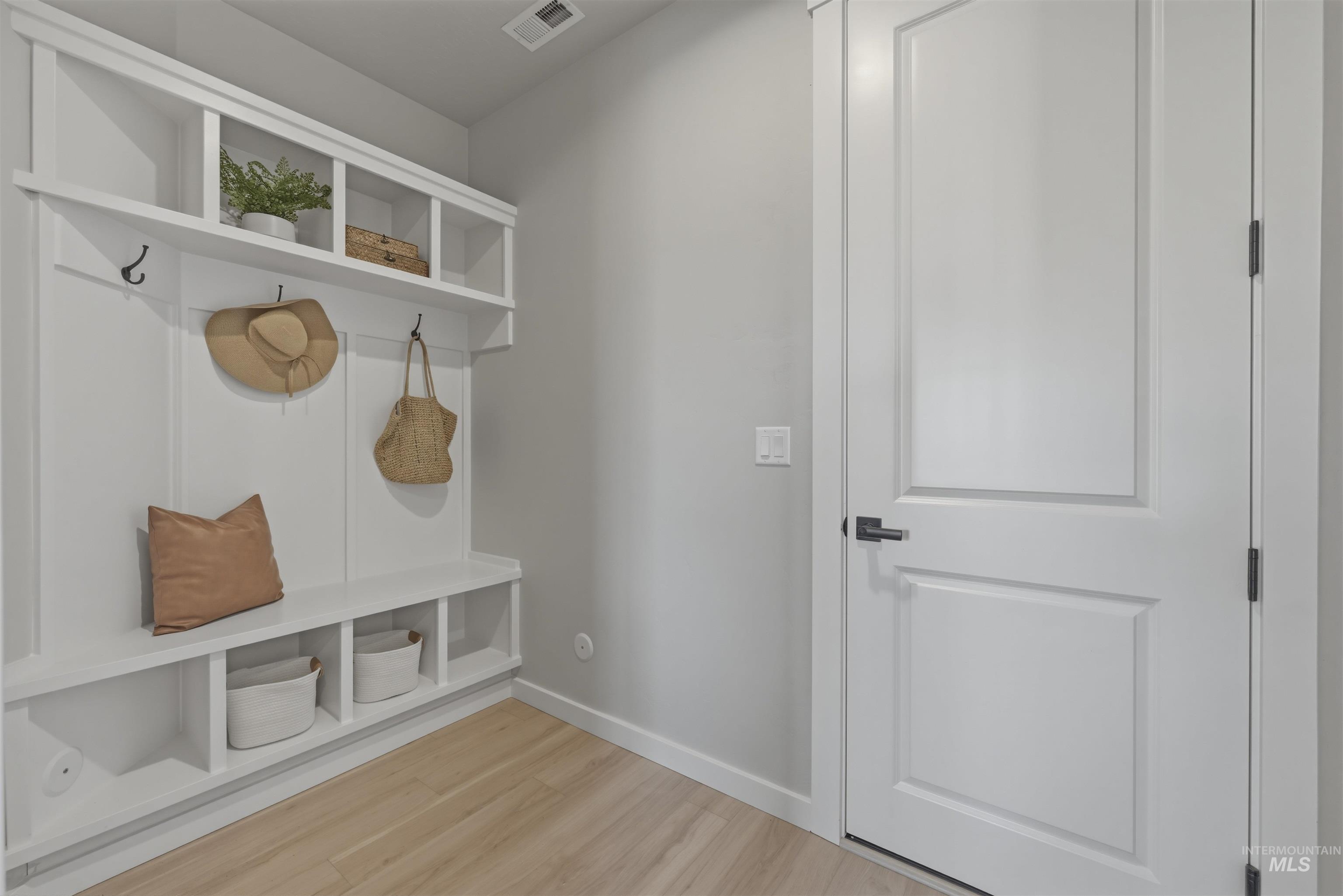 474 W Millstone St, Middleton, Idaho 83644, 5 Bedrooms, 2.5 Bathrooms, Residential For Sale, Price $699,900,MLS 98975376