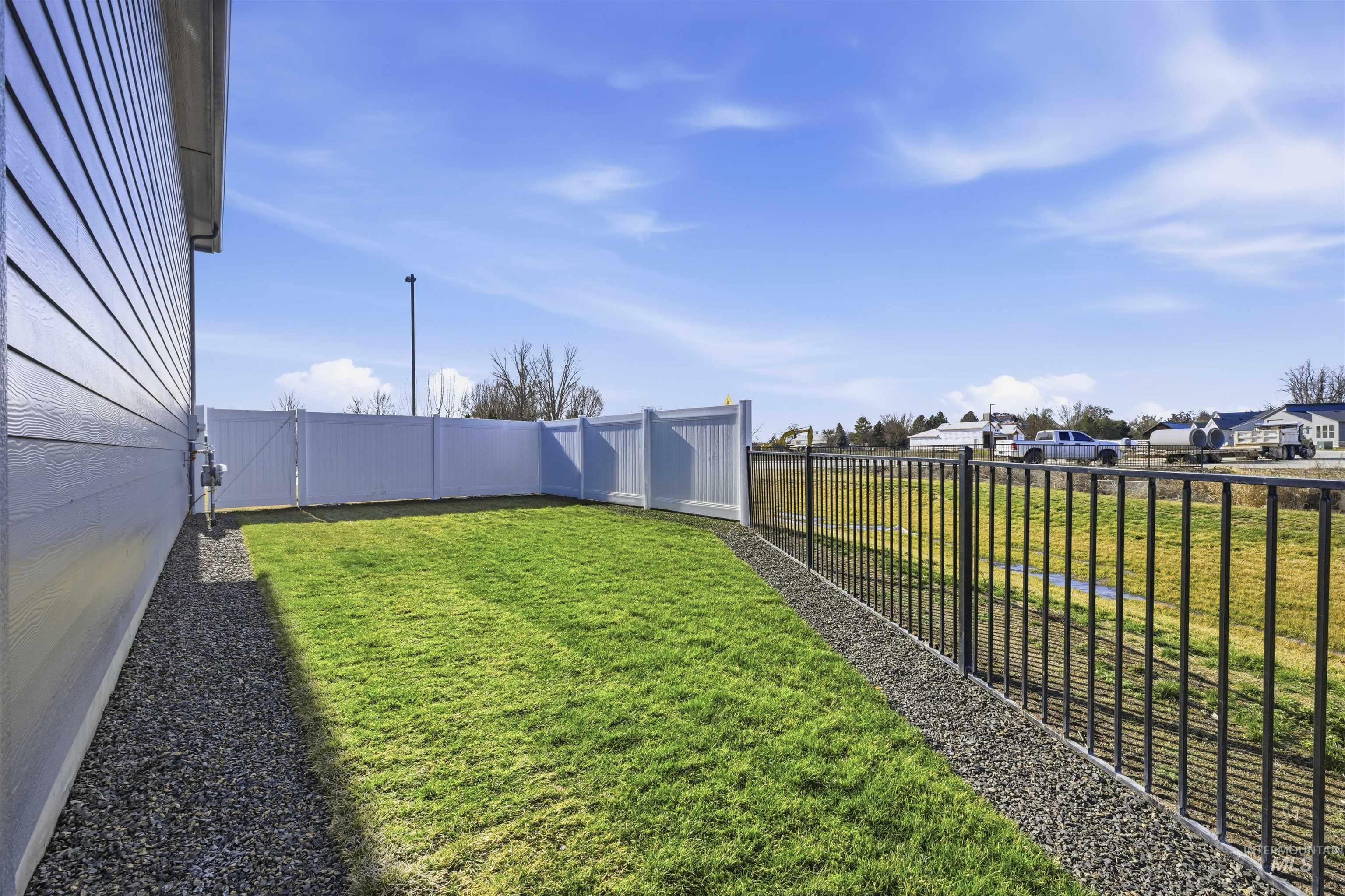 474 W Millstone St, Middleton, Idaho 83644, 5 Bedrooms, 2.5 Bathrooms, Residential For Sale, Price $699,900,MLS 98975376