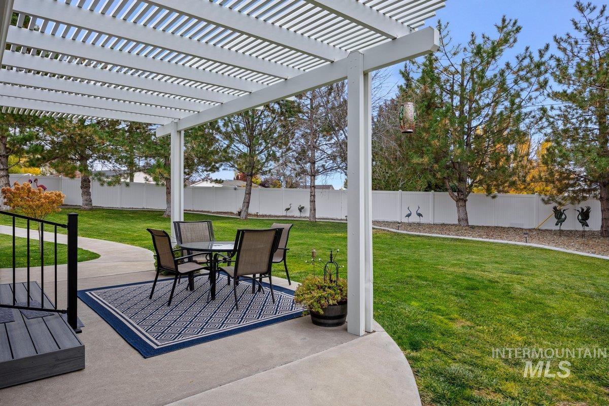 966 Milner Street, Buhl, Idaho 83316, 3 Bedrooms, 2 Bathrooms, Residential For Sale, Price $379,000,MLS 98975377