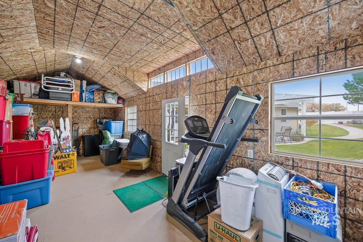 966 Milner Street, Buhl, Idaho 83316, 3 Bedrooms, 2 Bathrooms, Residential For Sale, Price $379,000,MLS 98975377