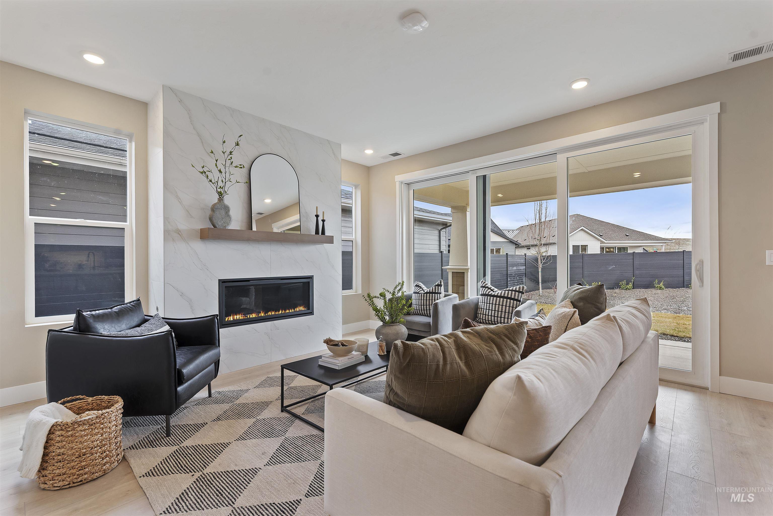 5796 W Oxton St, Eagle, Idaho 83616-1386, 3 Bedrooms, 3.5 Bathrooms, Residential For Sale, Price $743,980,MLS 98975380