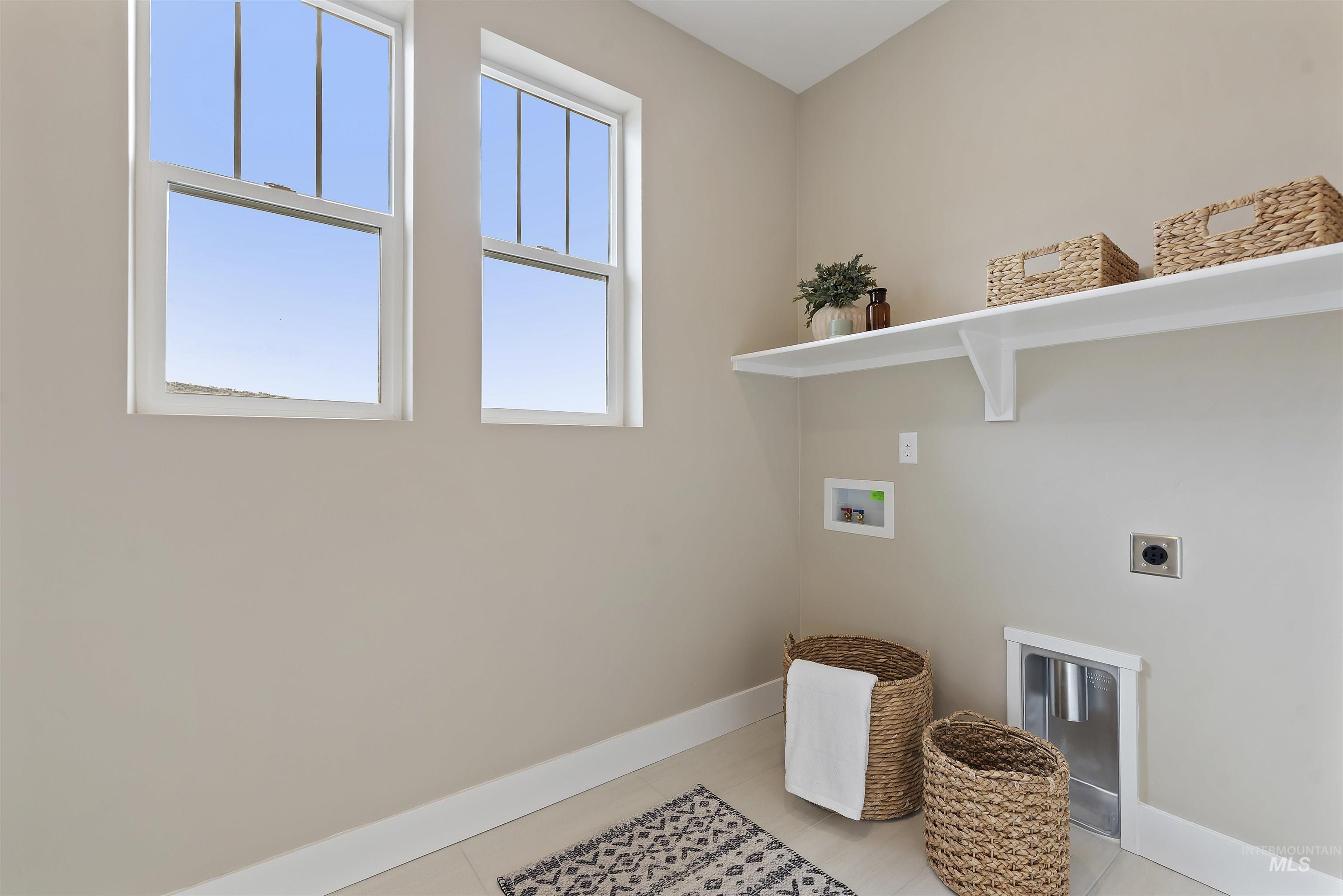 5796 W Oxton St, Eagle, Idaho 83616-1386, 3 Bedrooms, 3.5 Bathrooms, Residential For Sale, Price $743,980,MLS 98975380