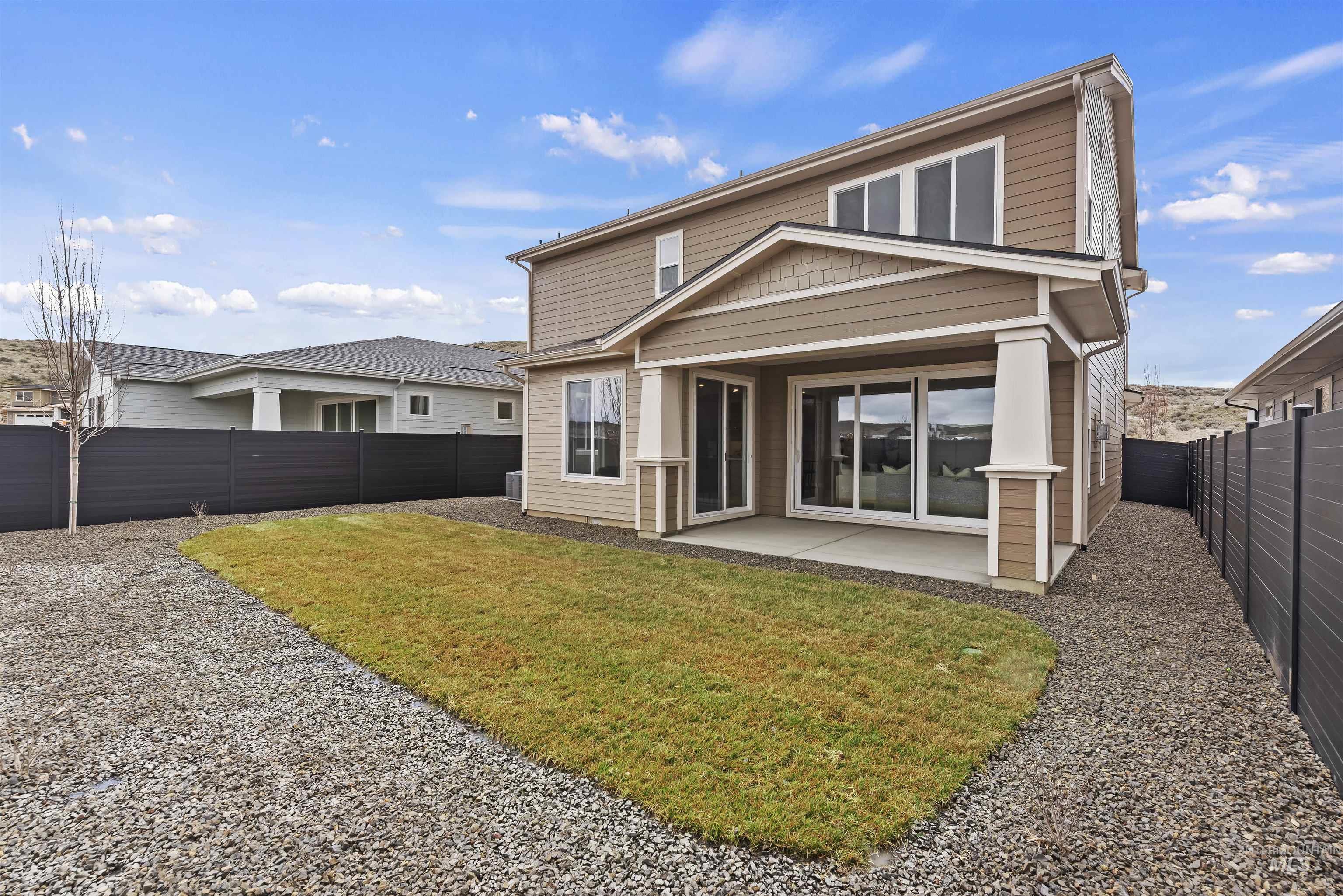 5796 W Oxton St, Eagle, Idaho 83616-1386, 3 Bedrooms, 3.5 Bathrooms, Residential For Sale, Price $743,980,MLS 98975380