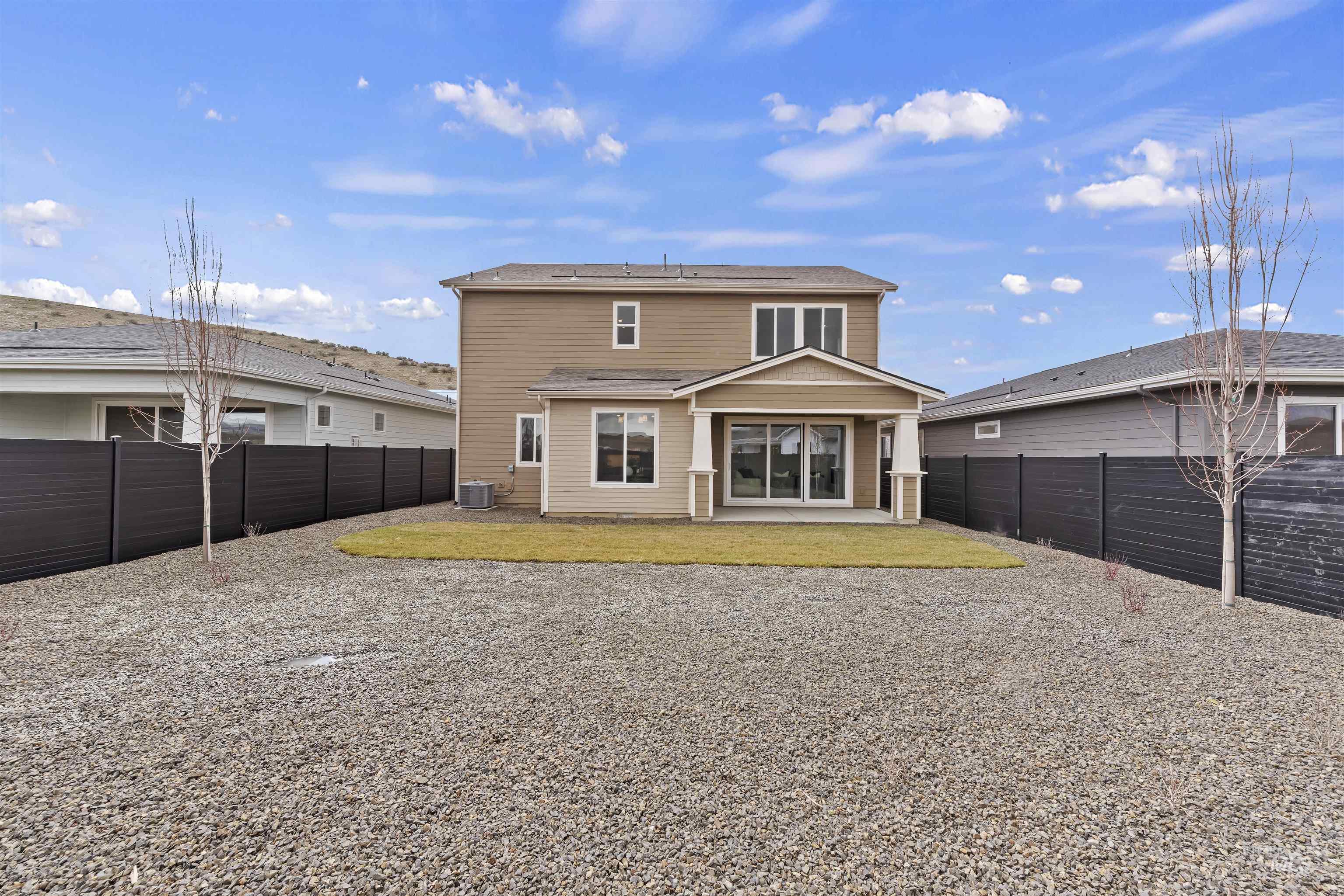 5796 W Oxton St, Eagle, Idaho 83616-1386, 3 Bedrooms, 3.5 Bathrooms, Residential For Sale, Price $743,980,MLS 98975380