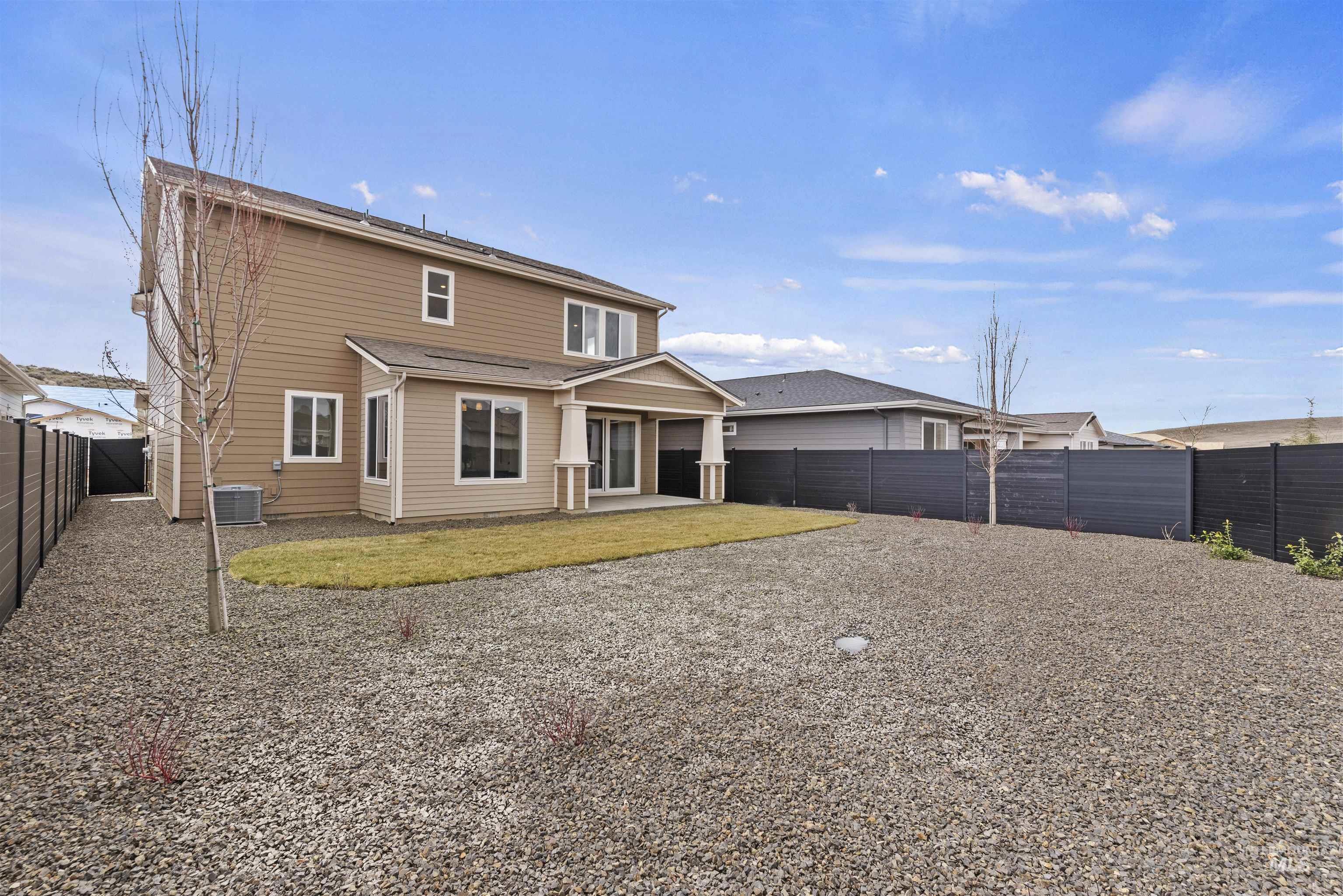 5796 W Oxton St, Eagle, Idaho 83616-1386, 3 Bedrooms, 3.5 Bathrooms, Residential For Sale, Price $743,980,MLS 98975380