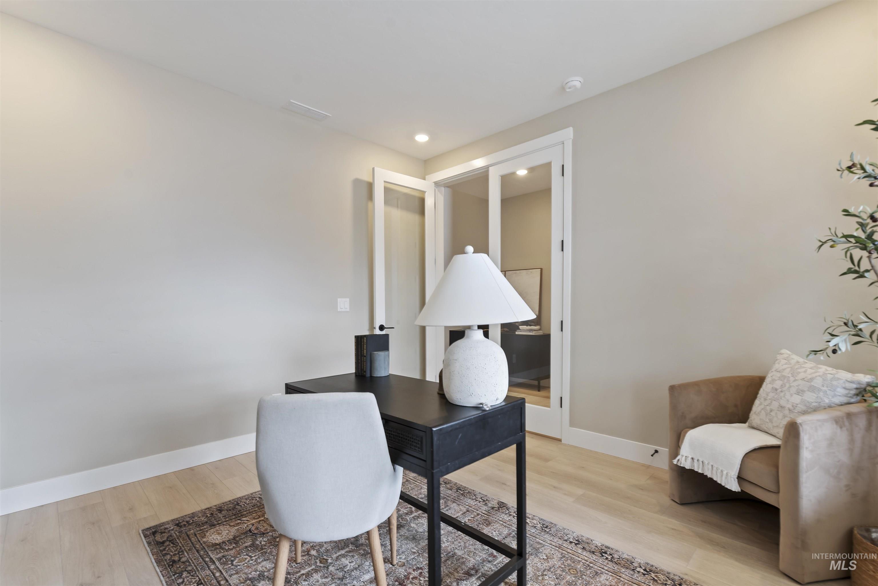 5796 W Oxton St, Eagle, Idaho 83616-1386, 3 Bedrooms, 3.5 Bathrooms, Residential For Sale, Price $743,980,MLS 98975380