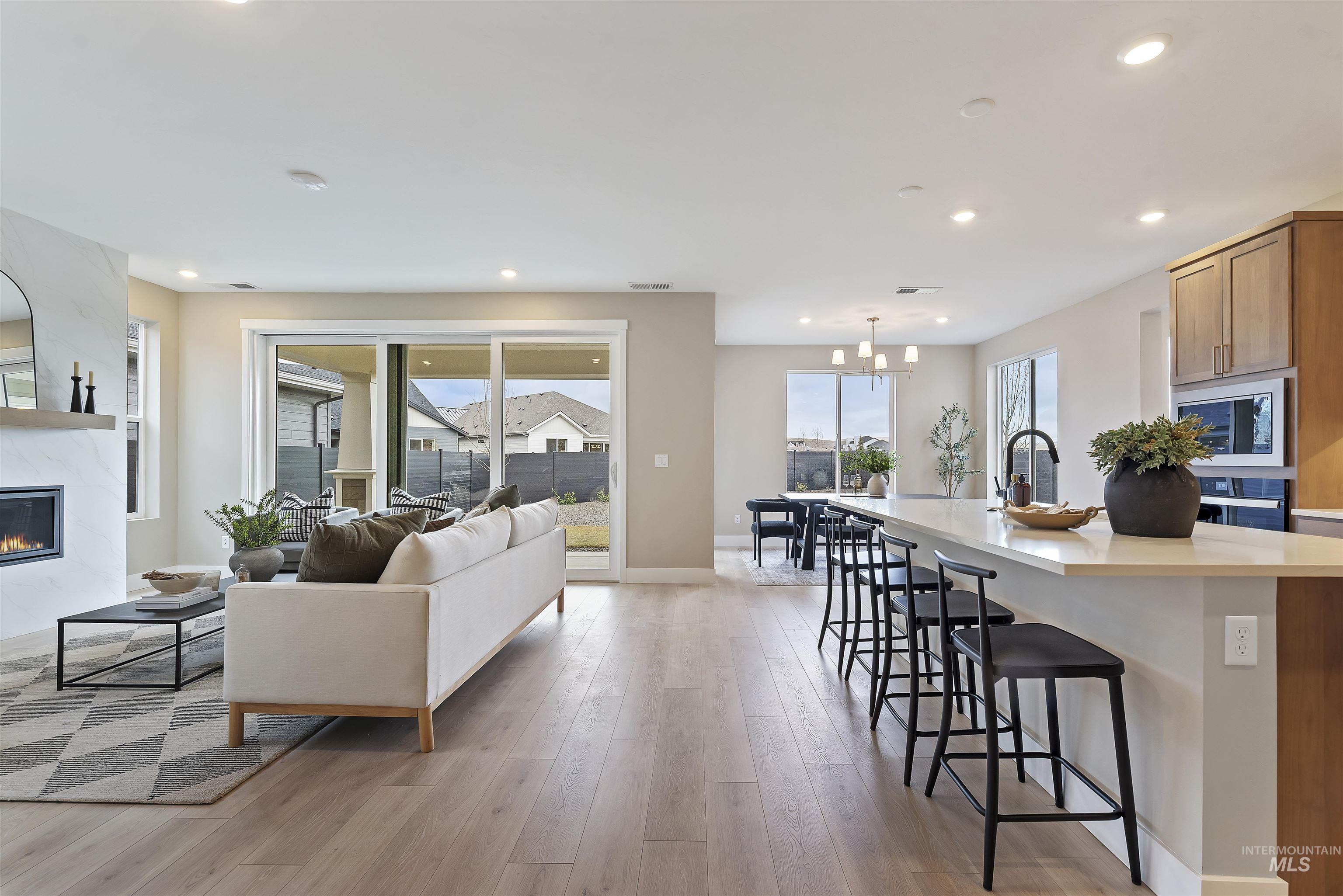 5796 W Oxton St, Eagle, Idaho 83616-1386, 3 Bedrooms, 3.5 Bathrooms, Residential For Sale, Price $743,980,MLS 98975380