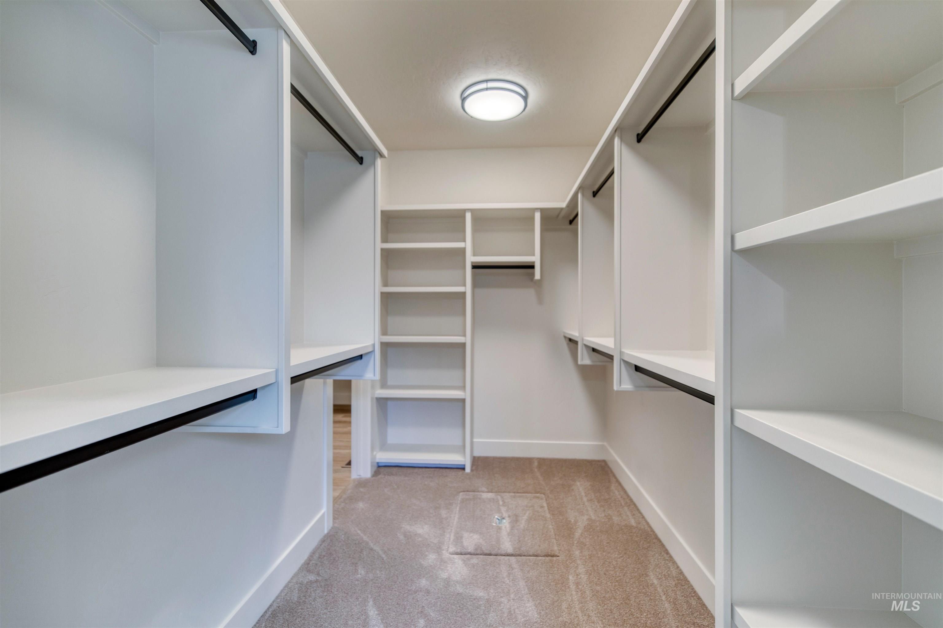 856 N Nolina Ave, Eagle, Idaho 83616, 3 Bedrooms, 2.5 Bathrooms, Residential For Sale, Price $994,900,MLS 98975382