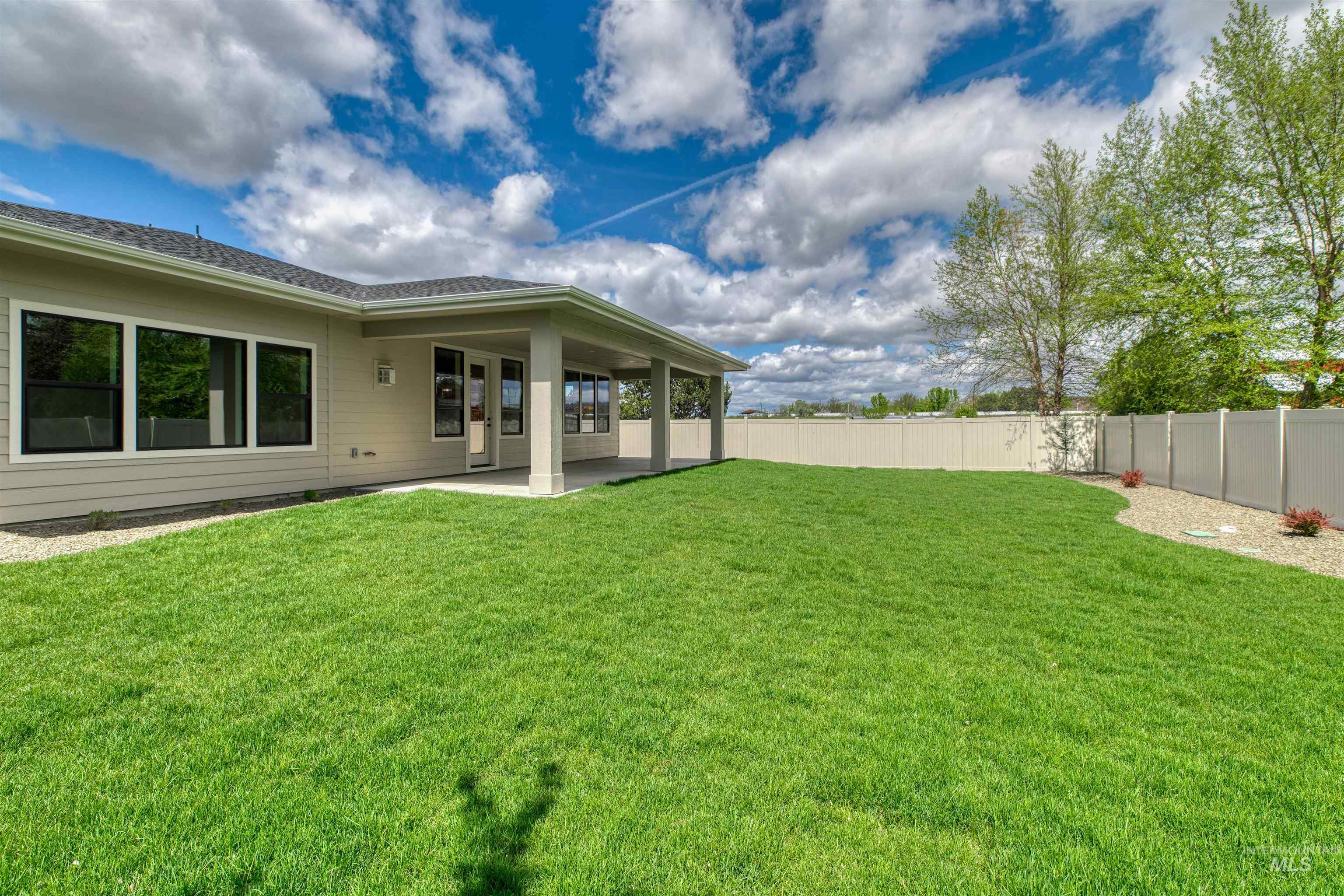 856 N Nolina Ave, Eagle, Idaho 83616, 3 Bedrooms, 2.5 Bathrooms, Residential For Sale, Price $994,900,MLS 98975382