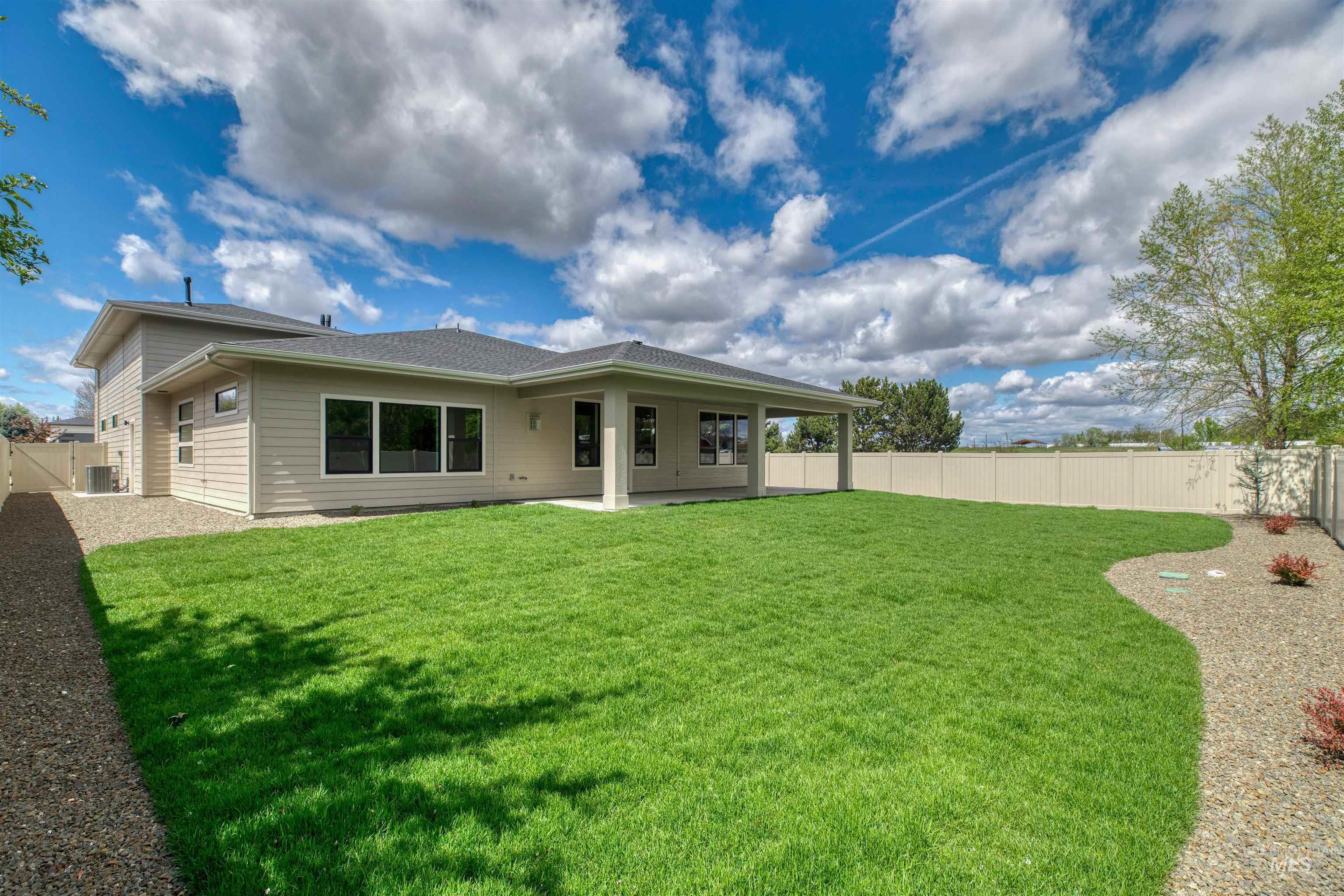 856 N Nolina Ave, Eagle, Idaho 83616, 3 Bedrooms, 2.5 Bathrooms, Residential For Sale, Price $994,900,MLS 98975382